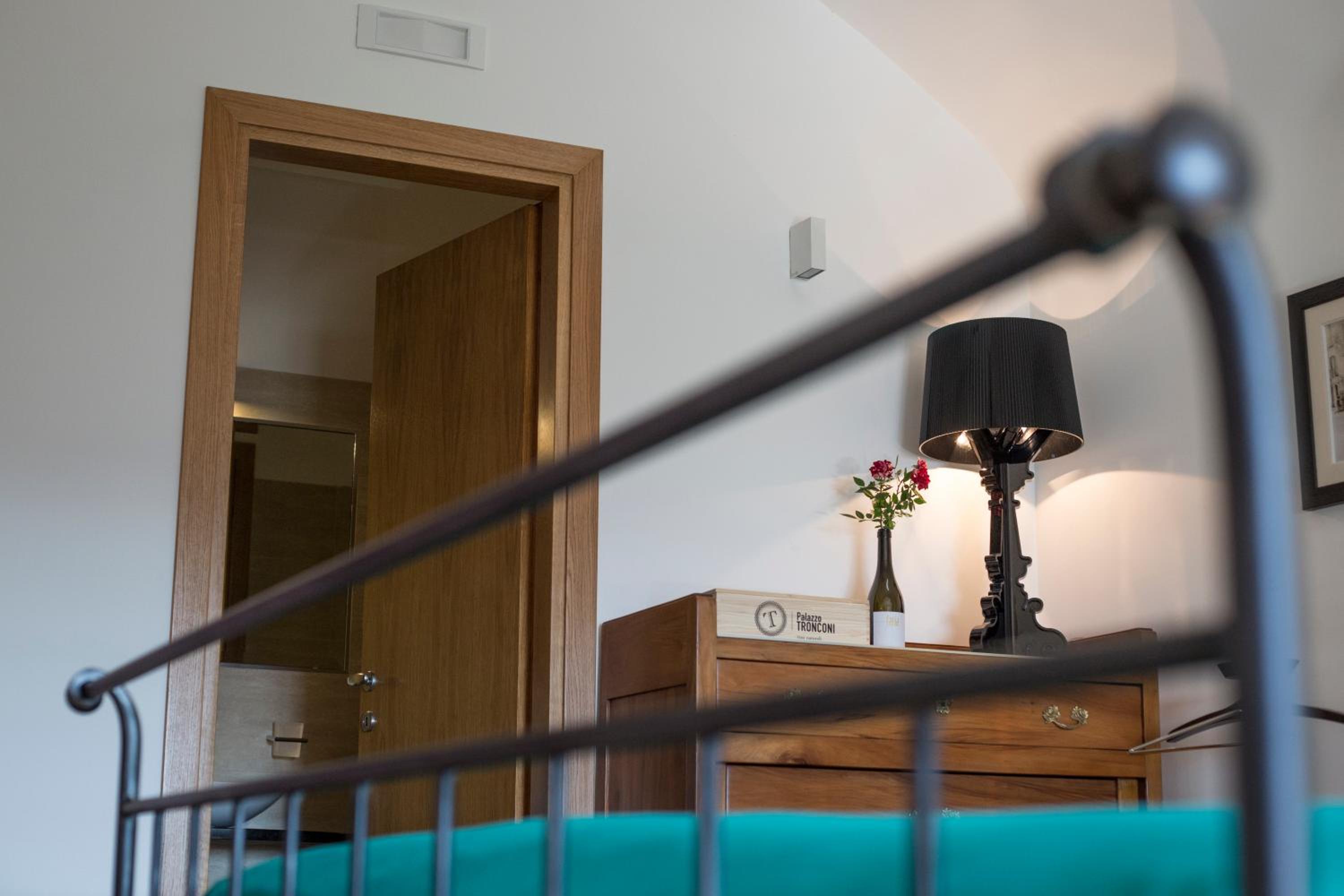 Double Room with Mountain View - Photo 10