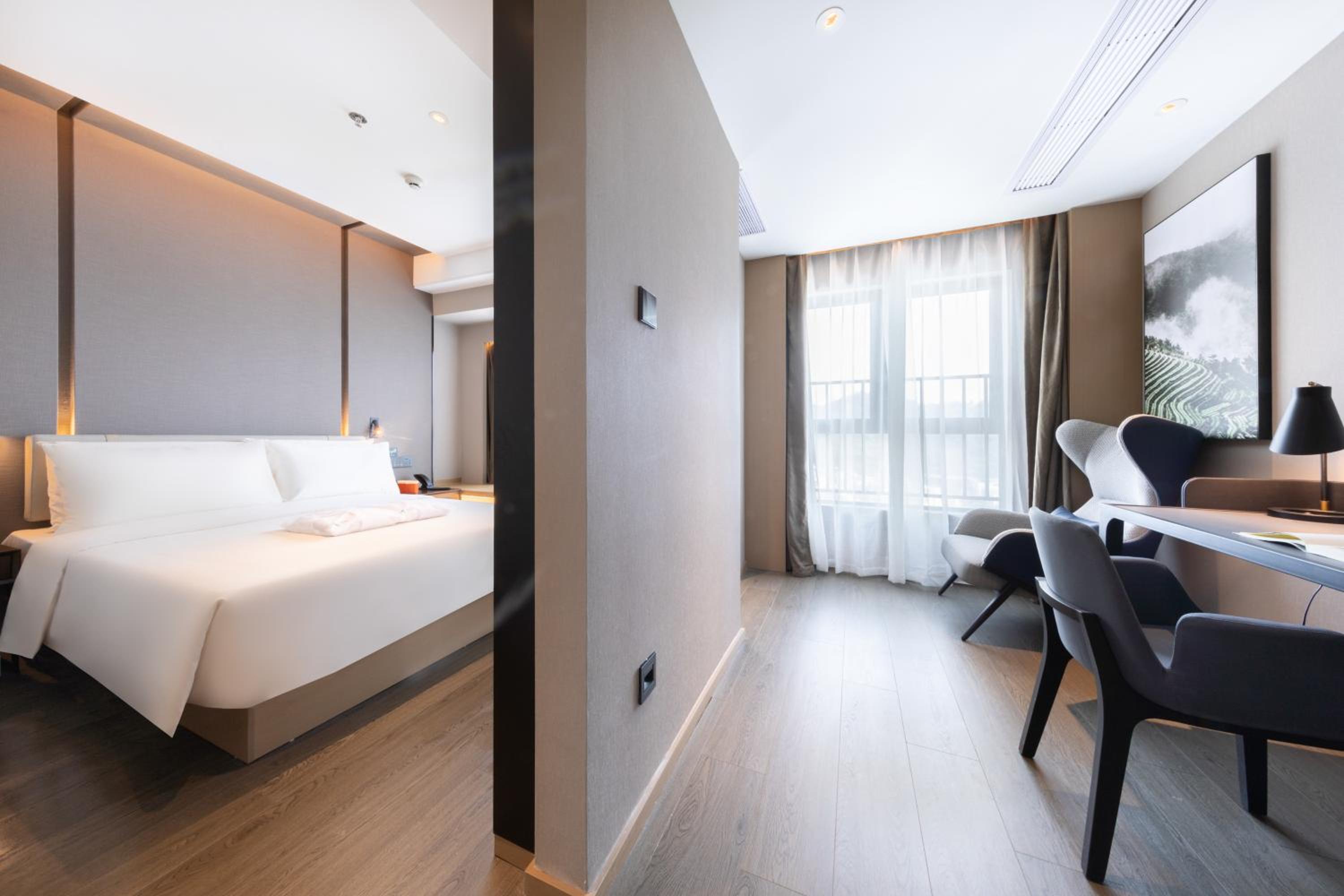 Superior Suite photo 1