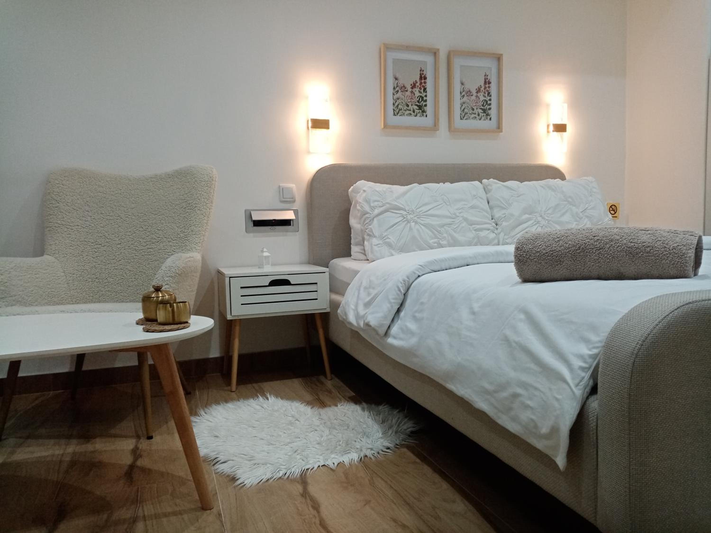 Deluxe Double Room photo 3