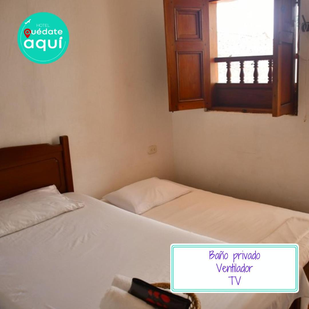 Single Room with Private Bathroom photo 1