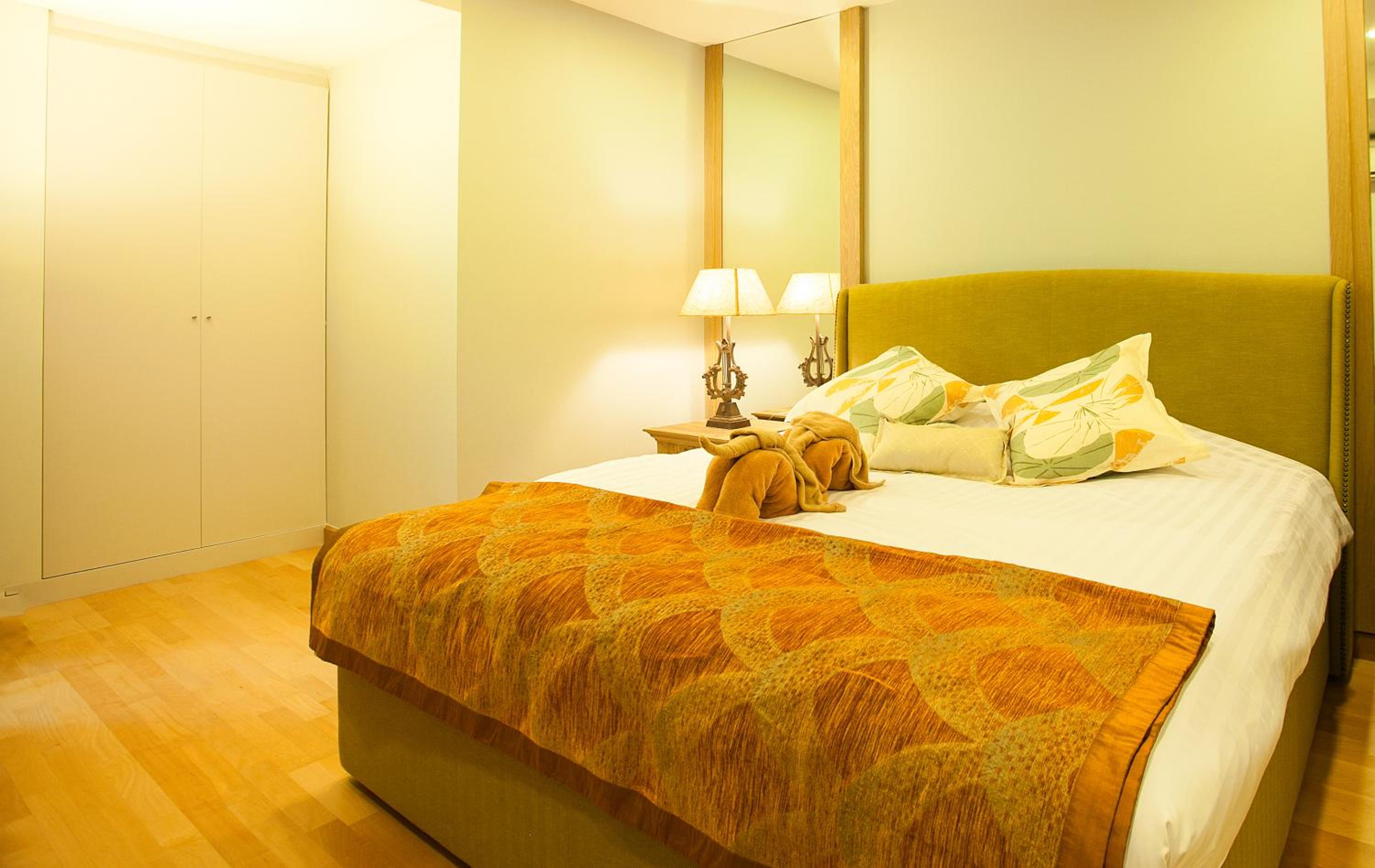 One-Bedroom King Suite with Sofa Bed