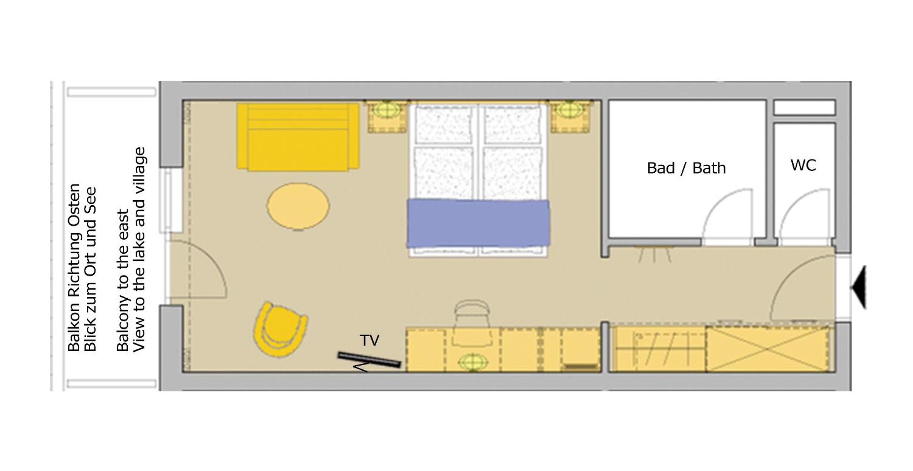 Junior Suite with Balcony and Lake View photo 3