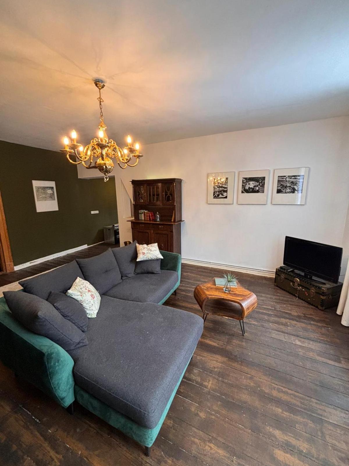 One-Bedroom Apartment with Park View photo 1