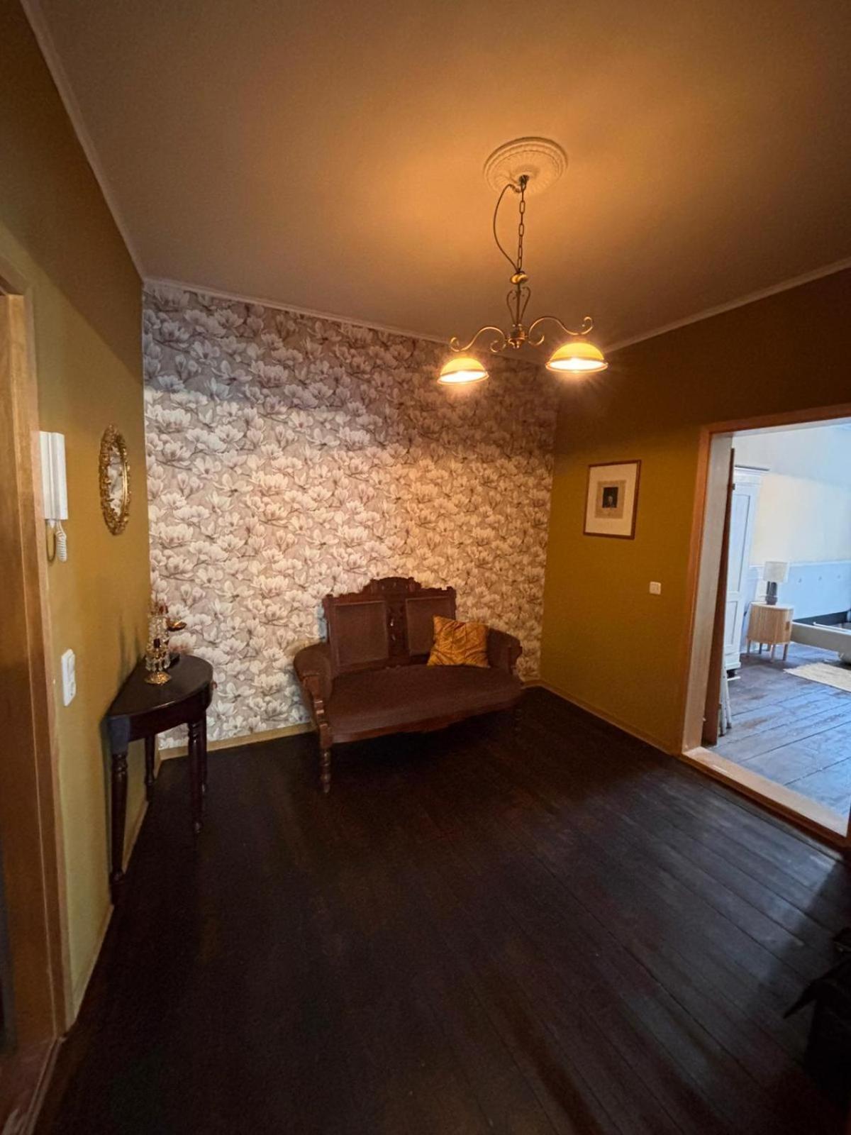 One-Bedroom Apartment with Park View photo 3