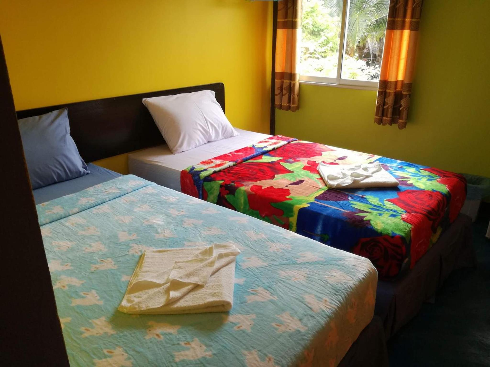 Standard Triple Room - Photo 1