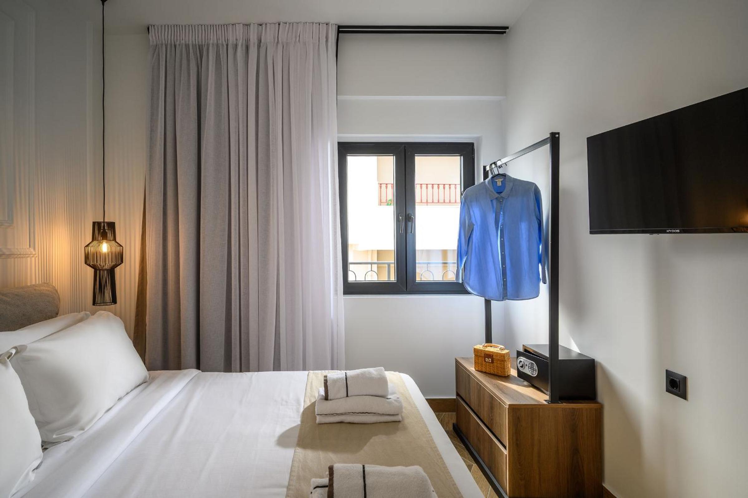 Superior One-Bedroom Apartment with Balcony photo 3