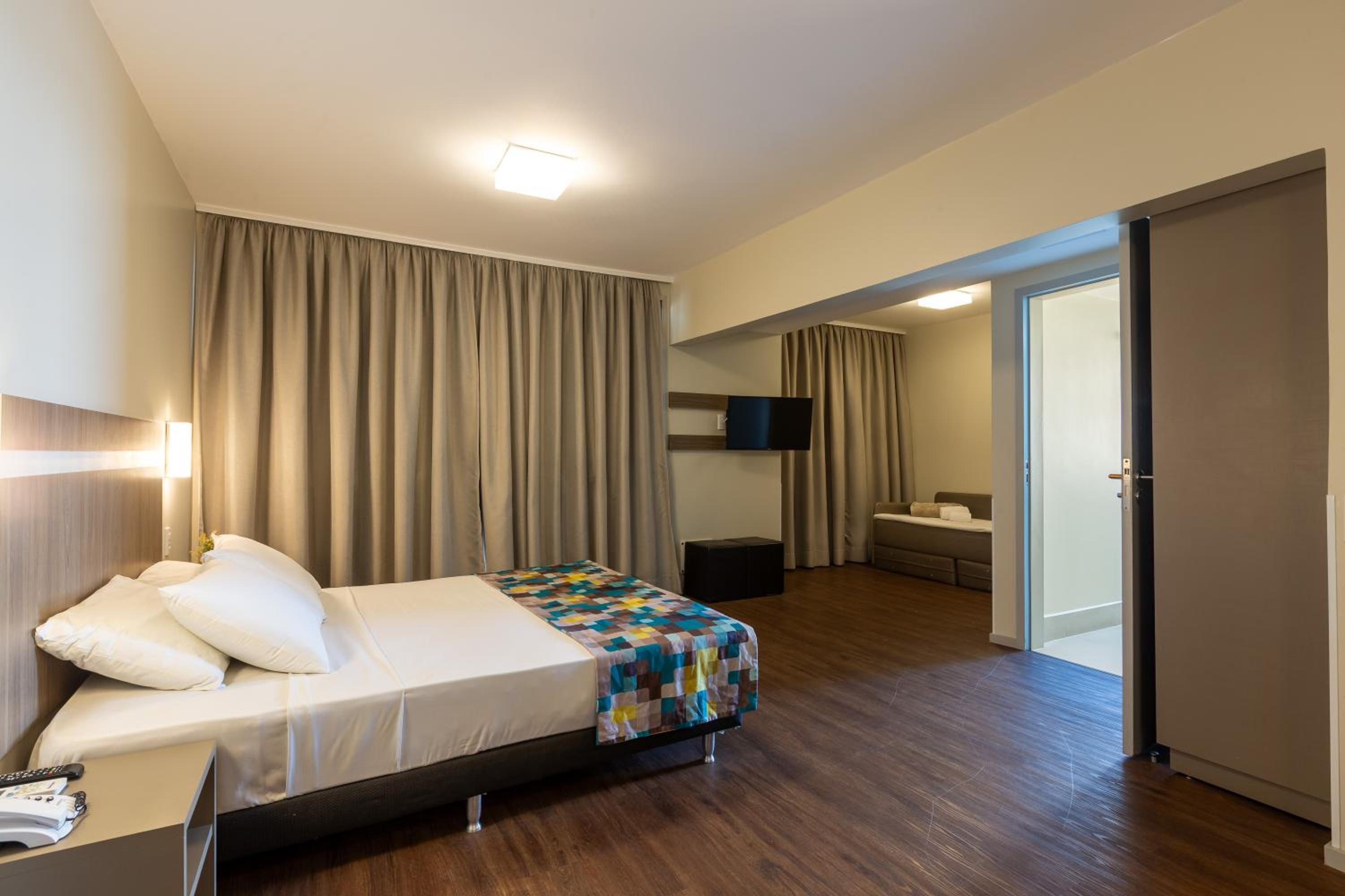 Double Room - Disability Access thumbnail 5