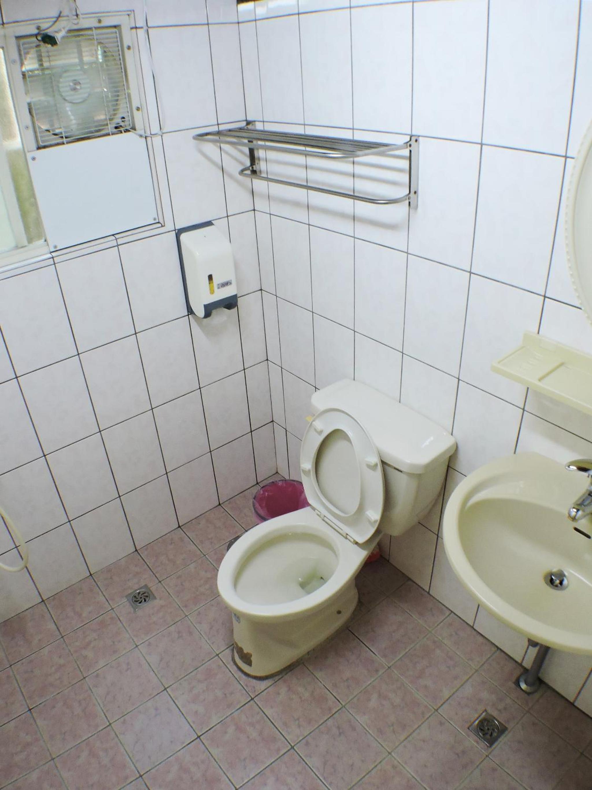 Classic Quadruple Room photo 3