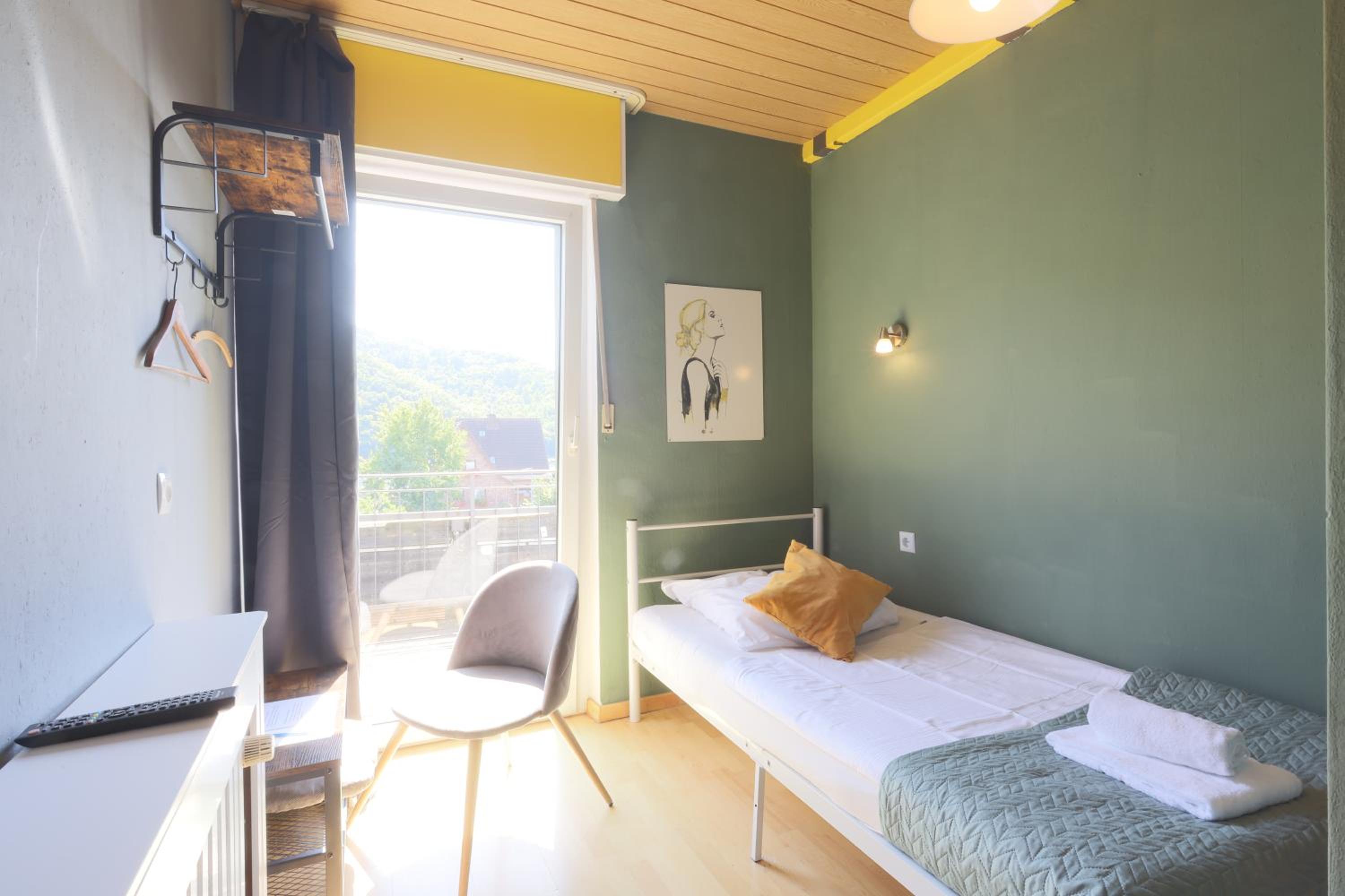 Single Room with Balcony photo 3