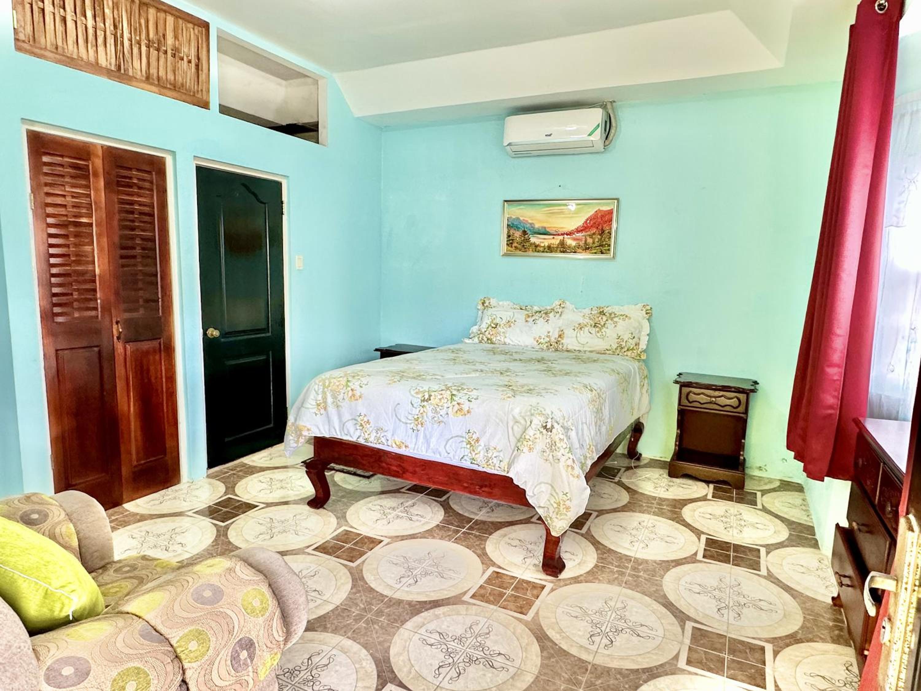 Queen Room with Balcony