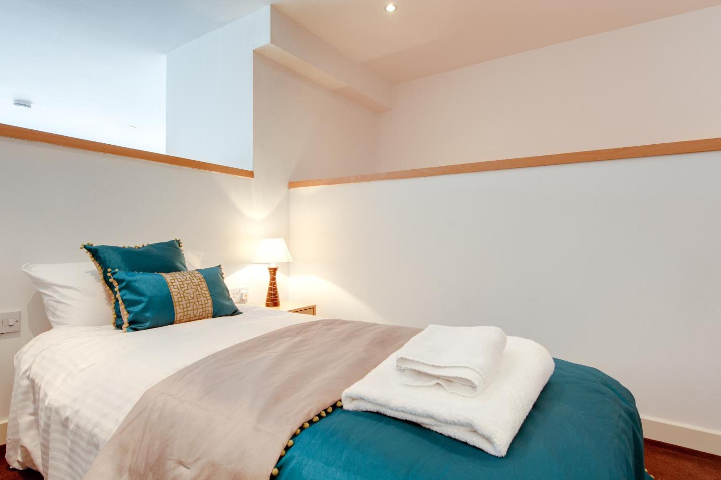 Two-Bedroom Apartment – 145 Albion Street, G1 1QS photo 1