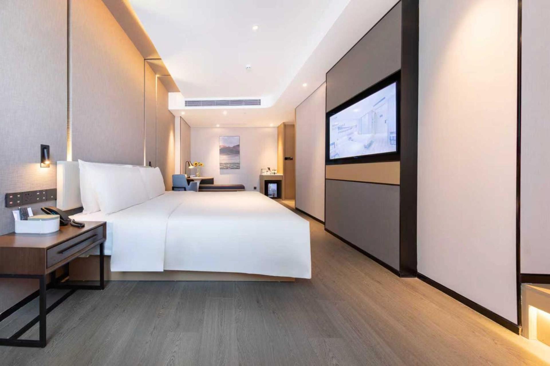 Jimu Family Room with Double Beds