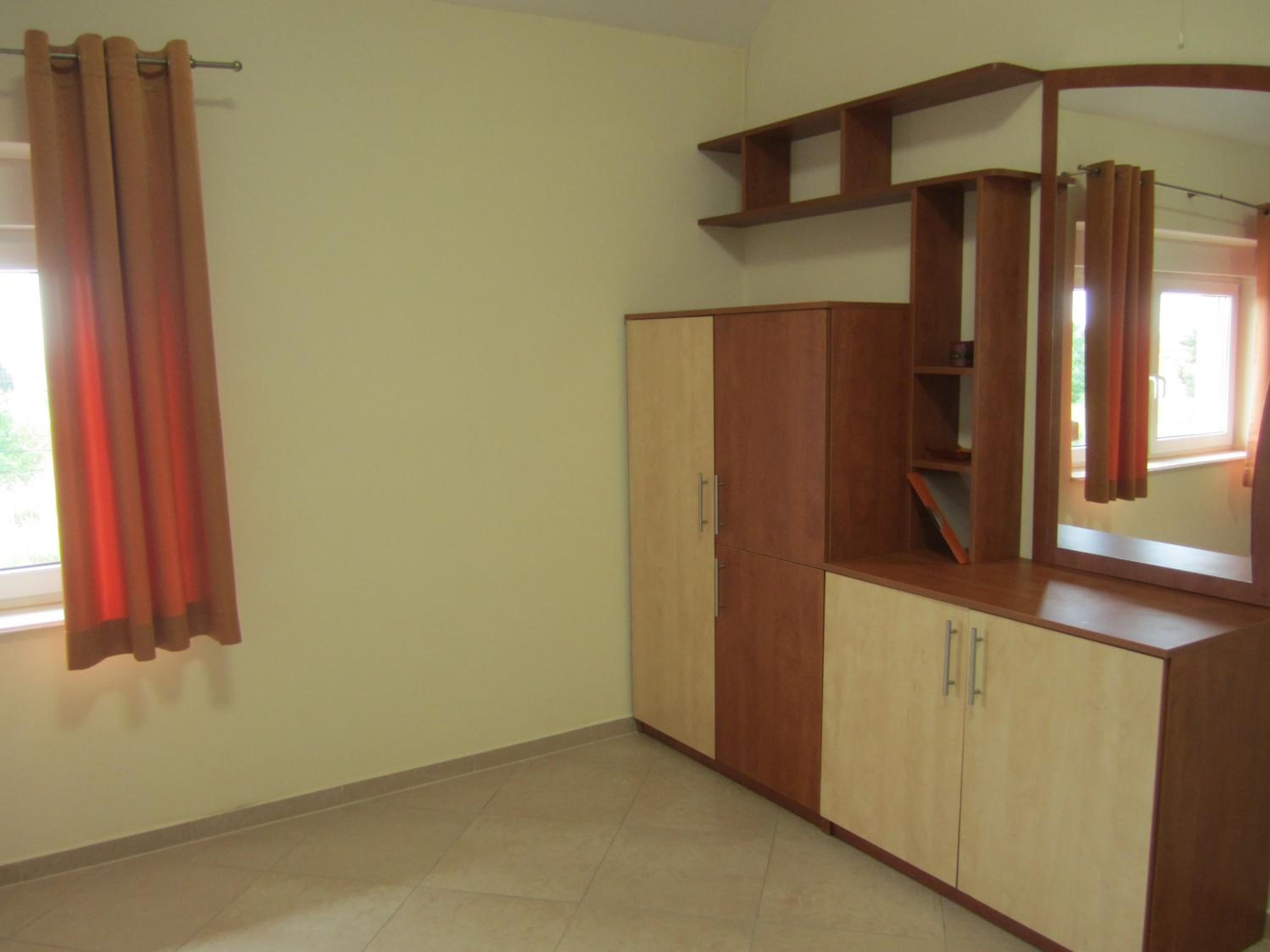 Quintuple Room with Bathroom - Photo 3