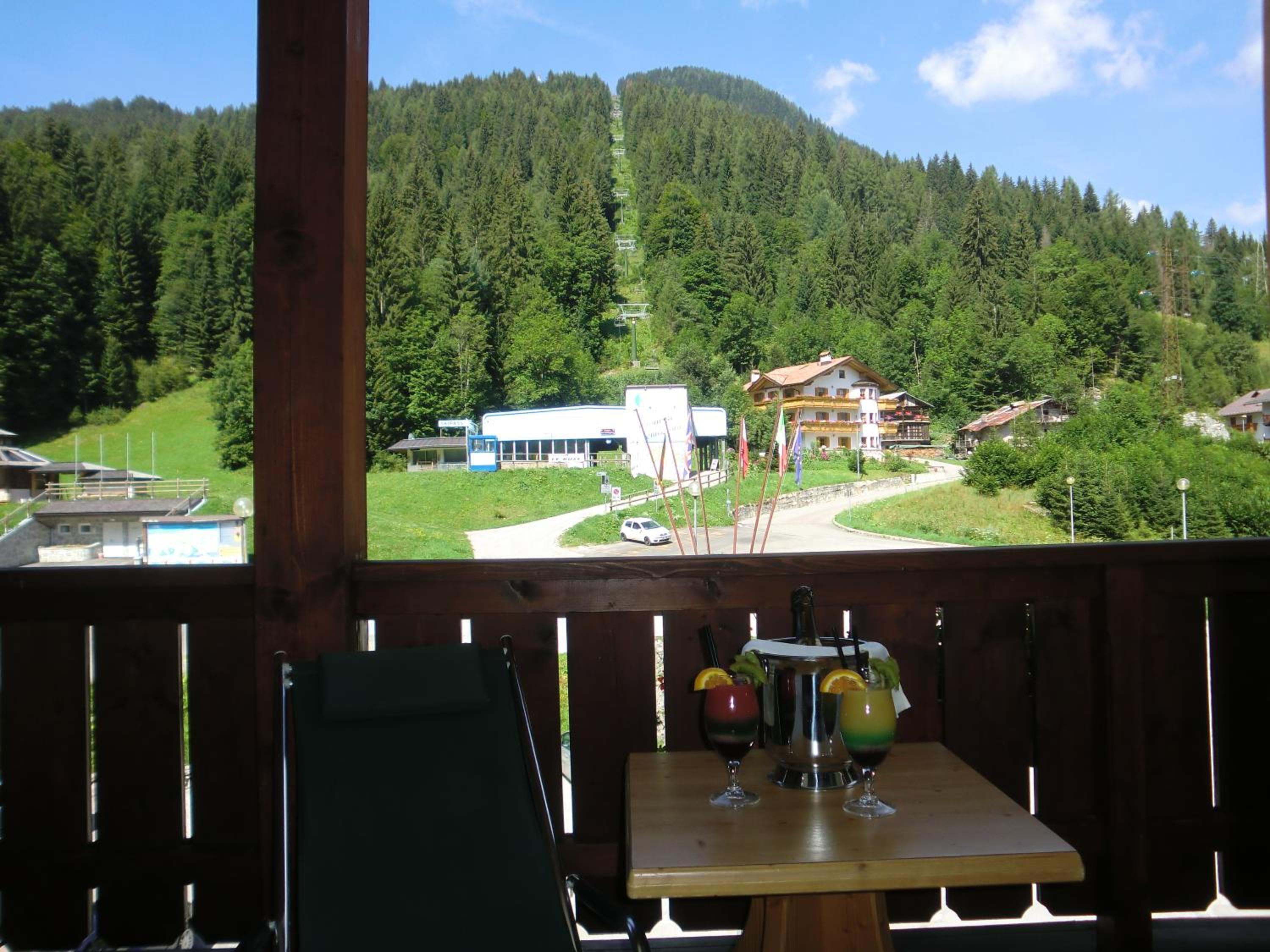Single Room with Balcony photo 2