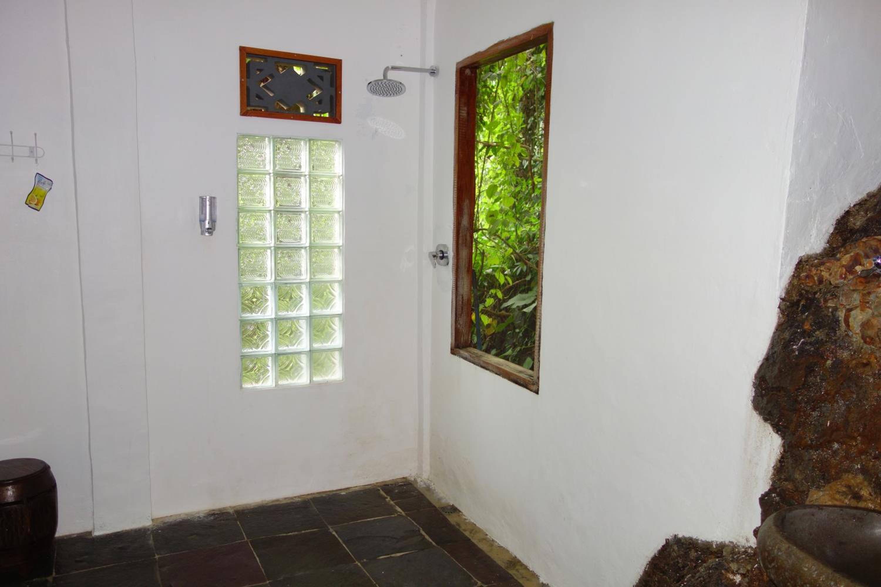 Double Room with Balcony photo 2
