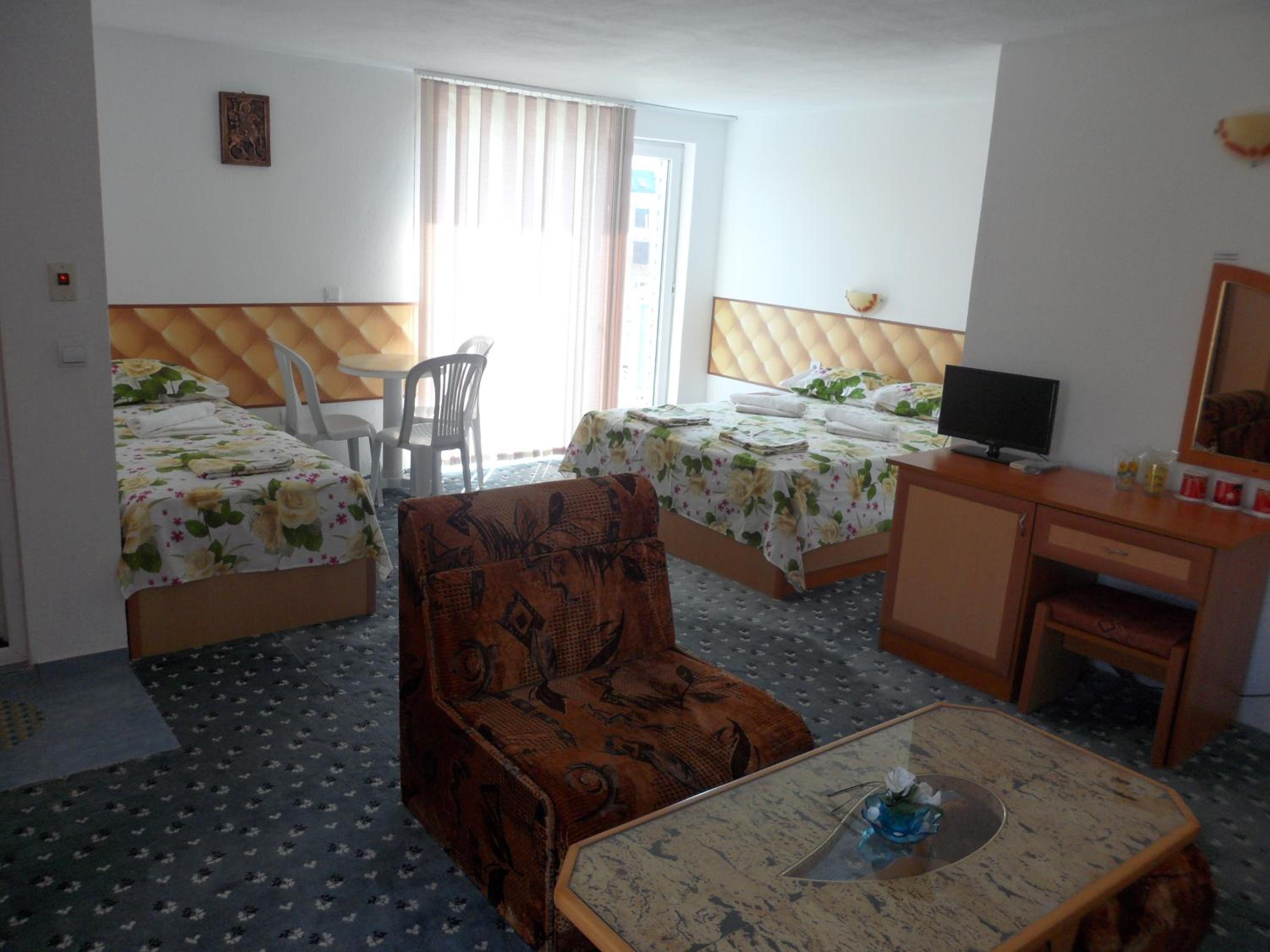 Standard Quadruple Room photo 1