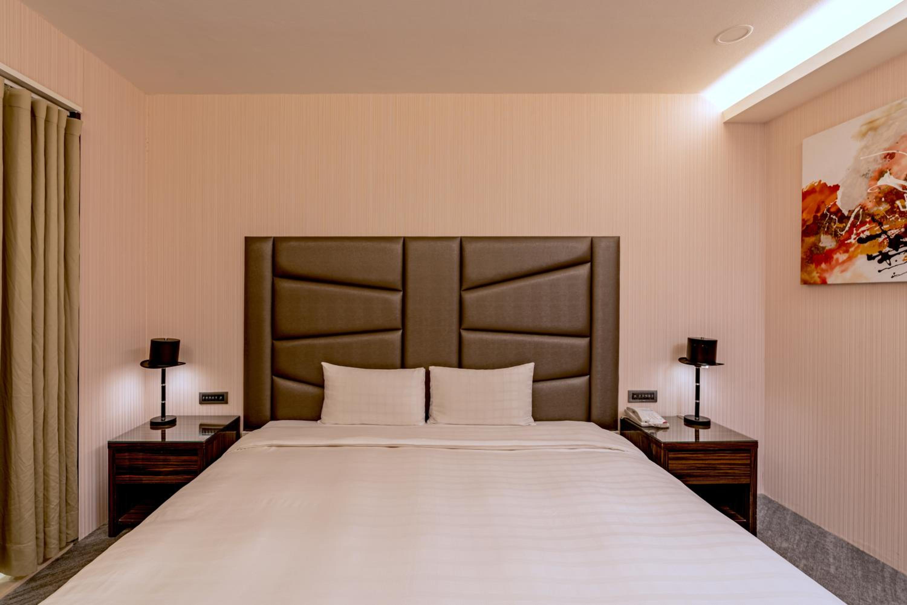 Standard Double Room - Photo 4