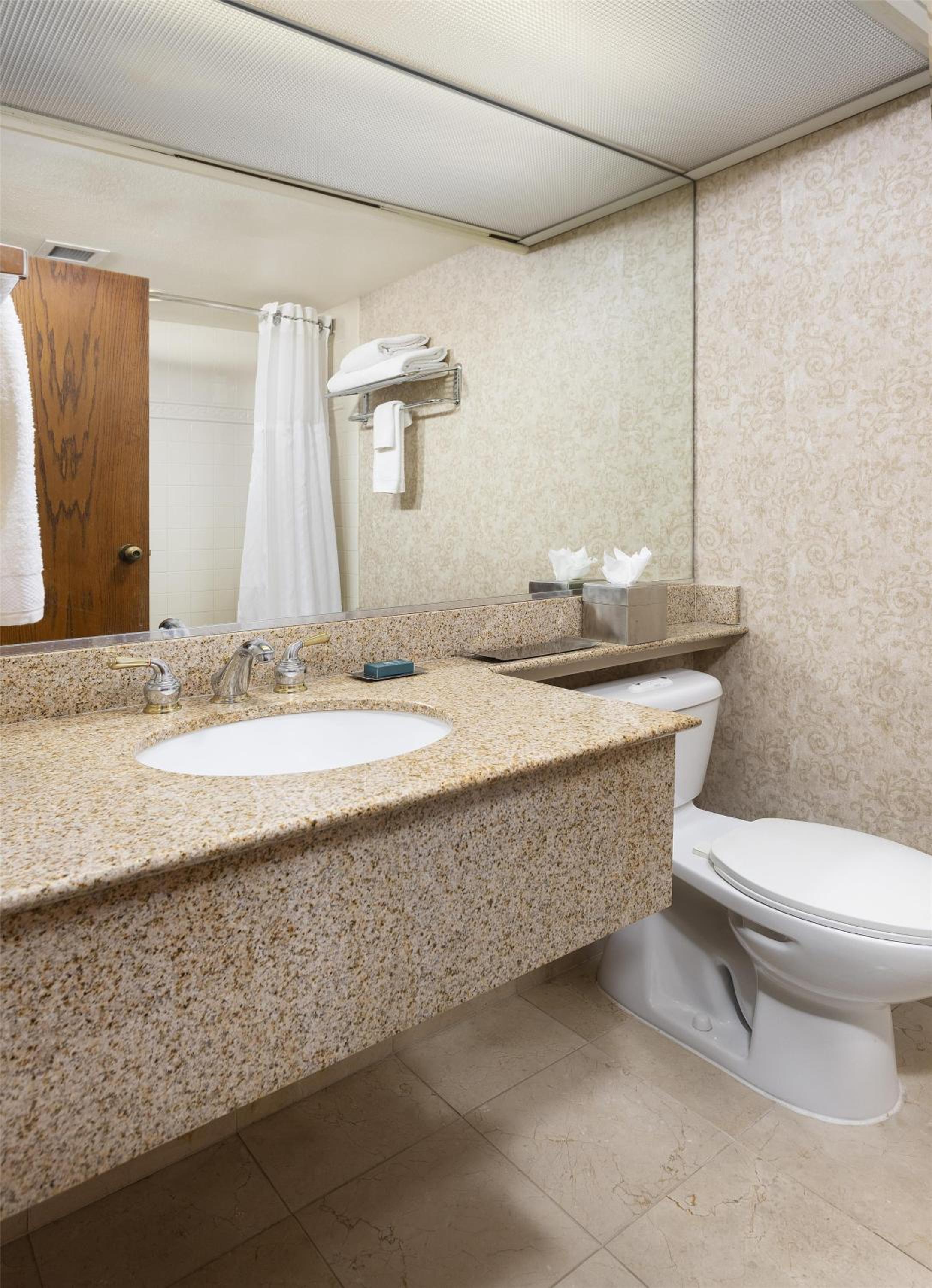 King Room with Bath Tub - Disability Access/Non-Smoking