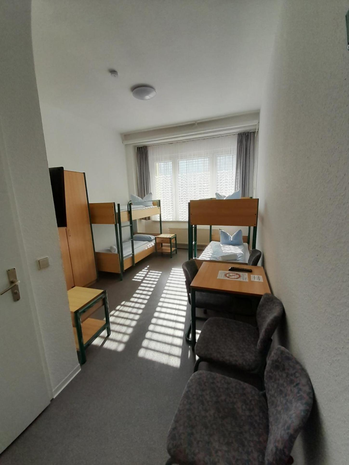 Quadruple Room with Private Bathroom photo 2