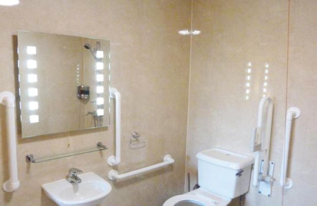 Five-Bedroom Holiday Home photo 2