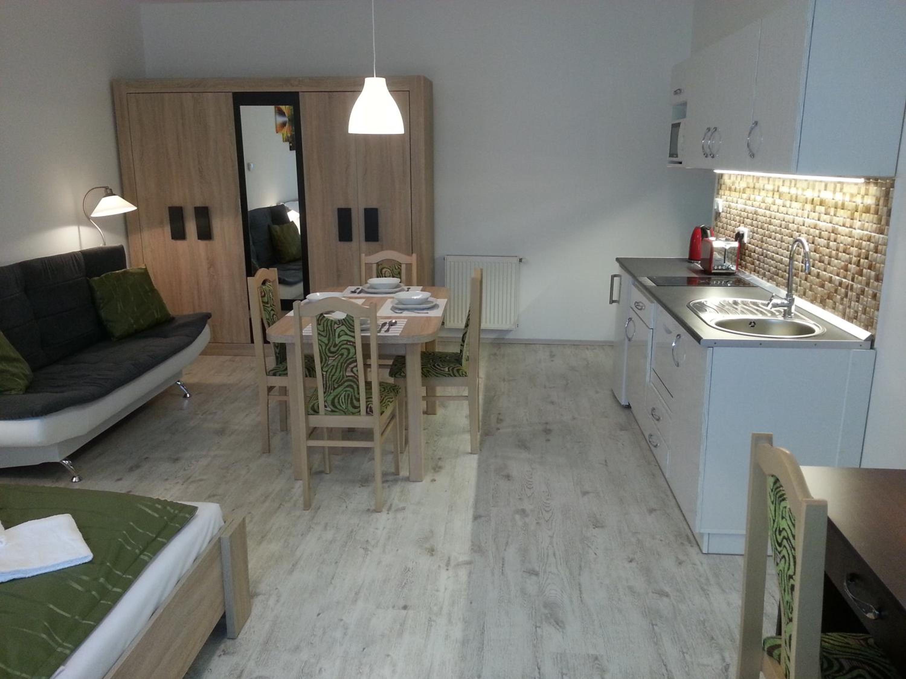 Studio Apartment photo 3