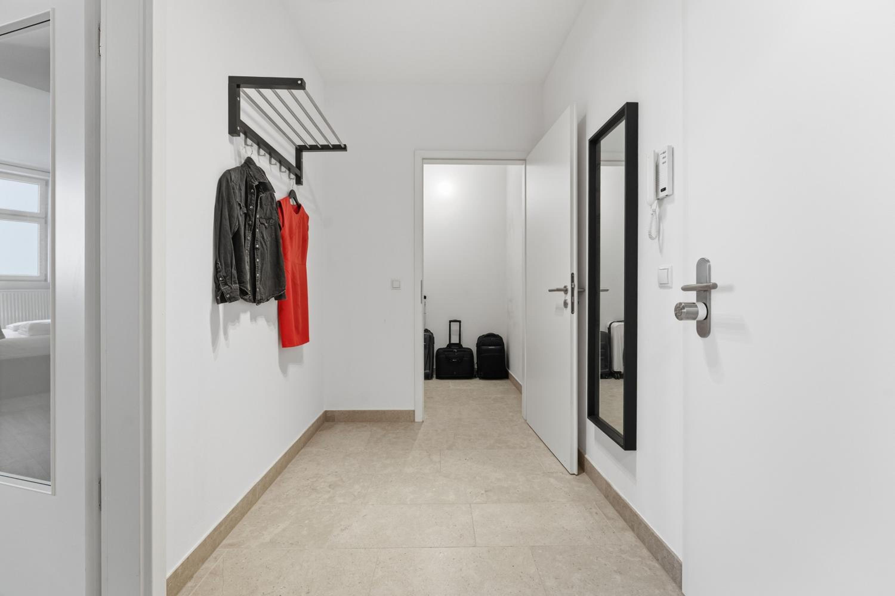 Two-Bedroom Apartment with View photo 2