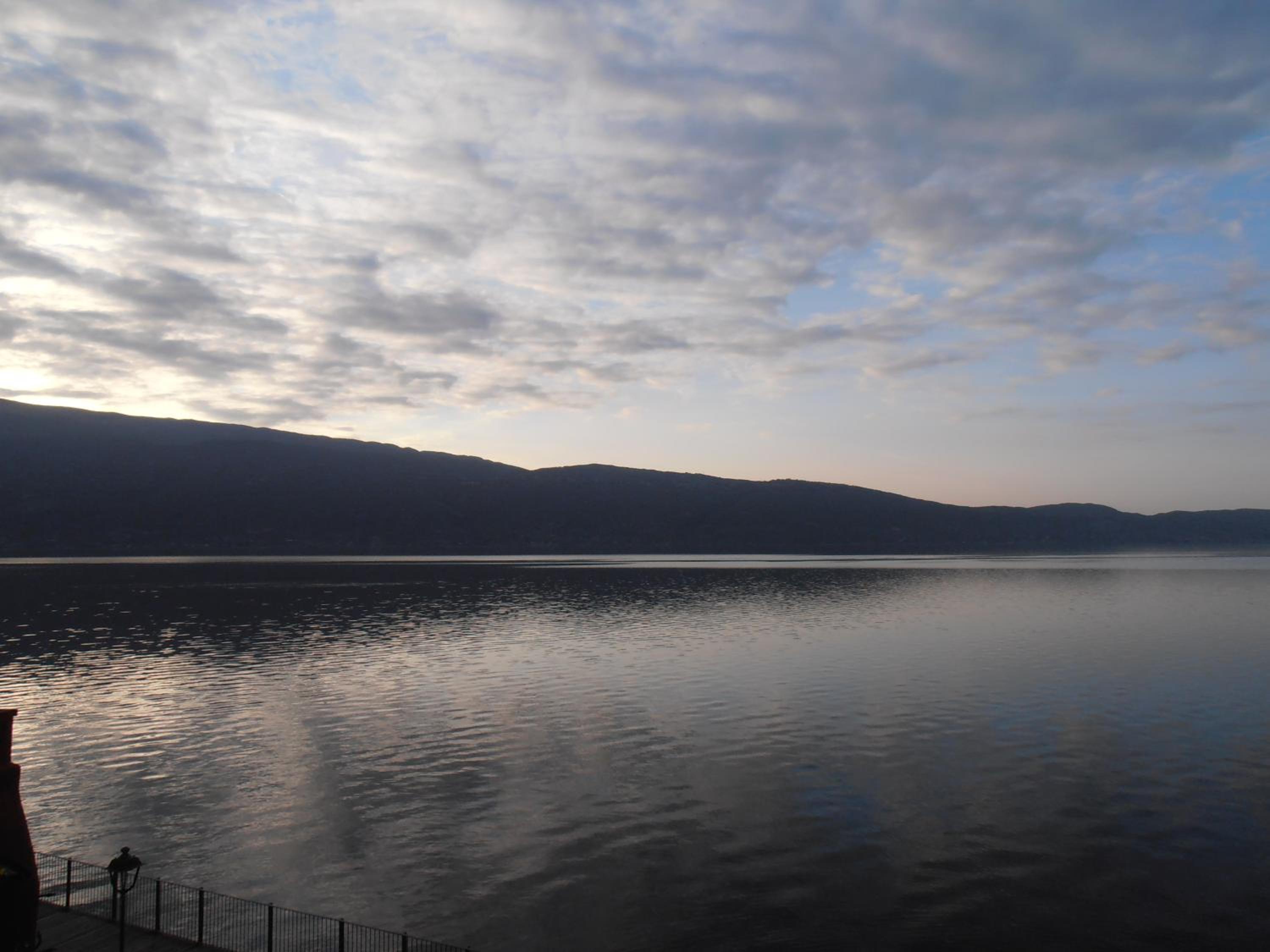 Triple Room with Lake View photo 2
