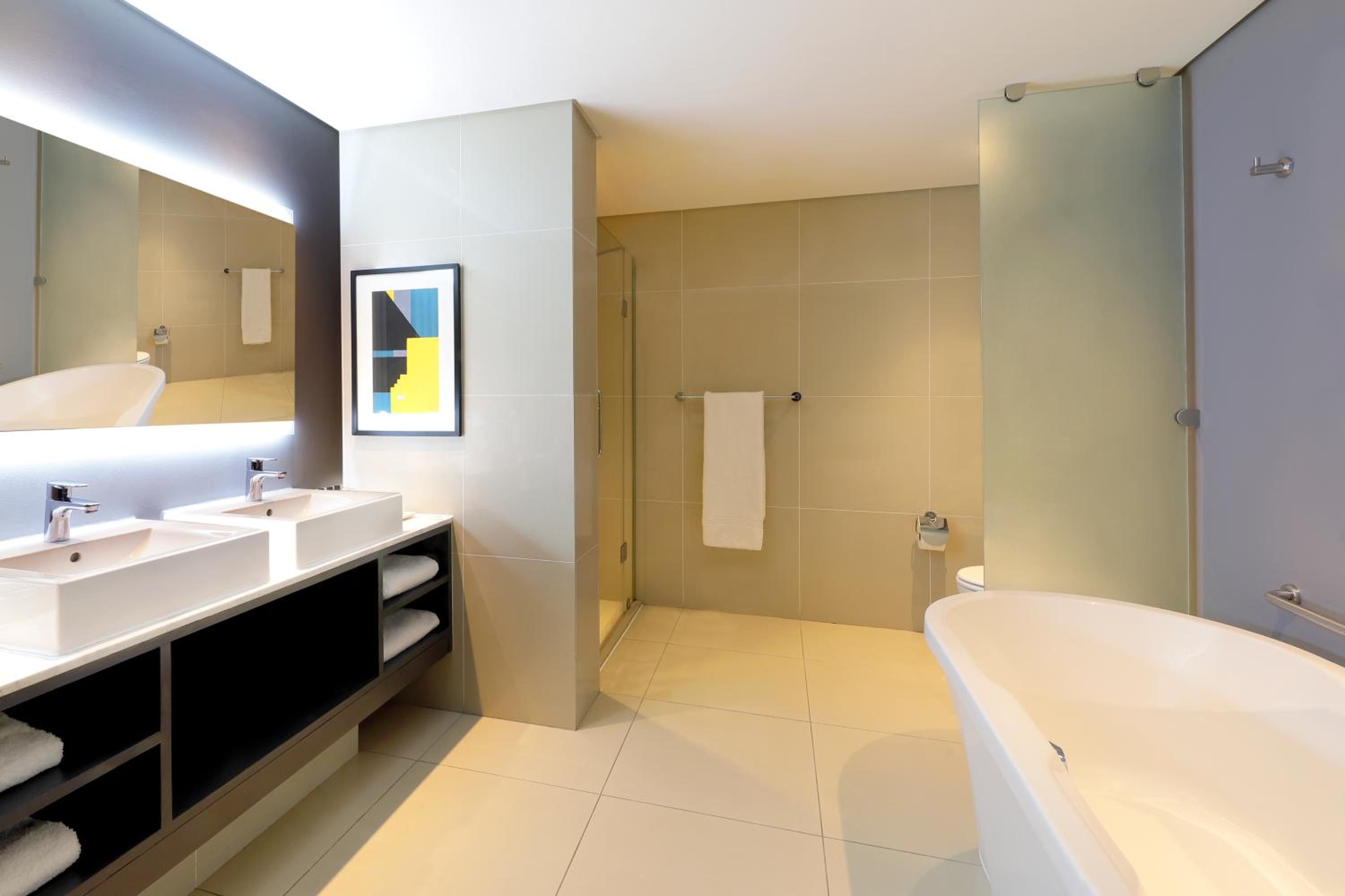 Regency Suite photo 1