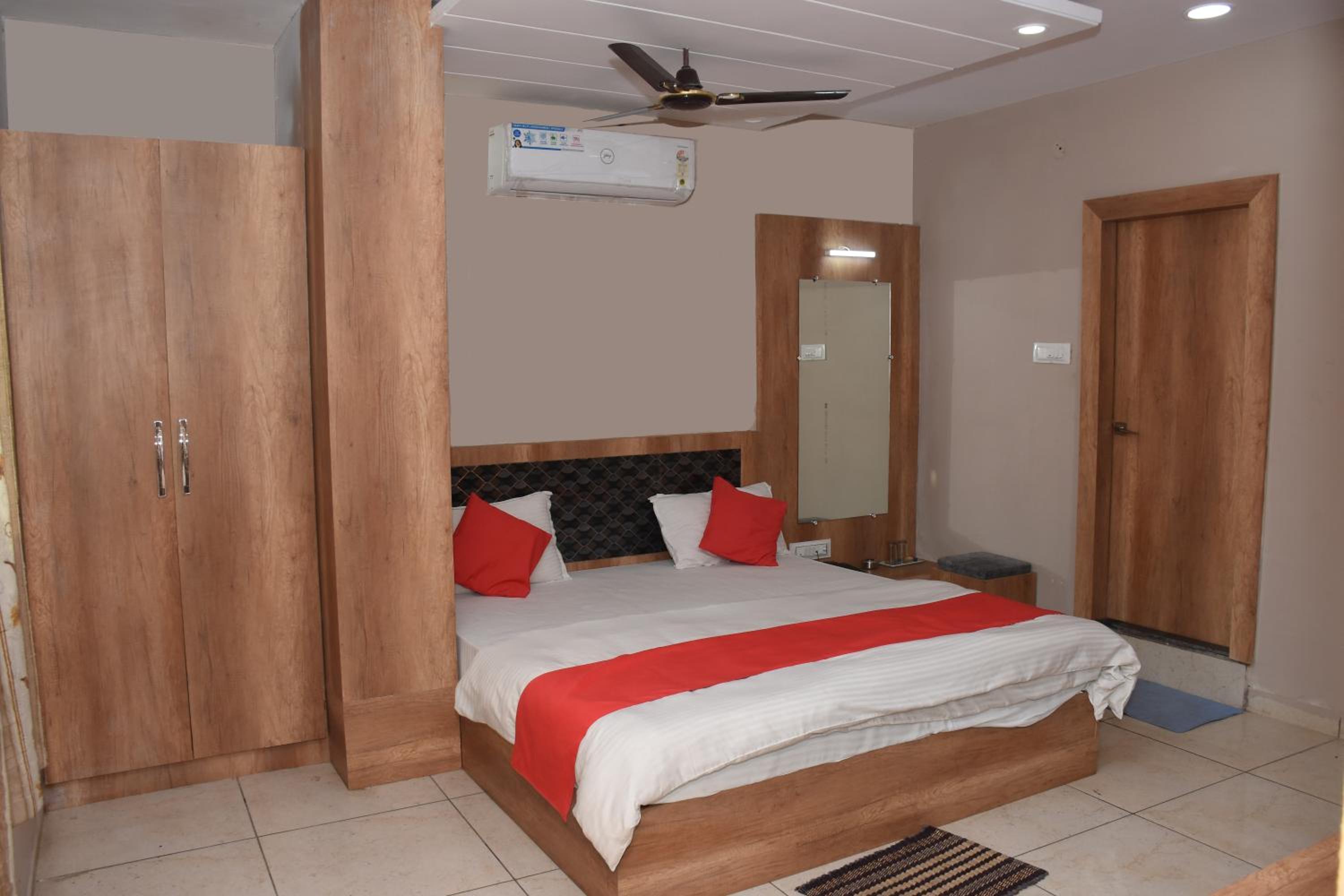 Deluxe Room photo 2