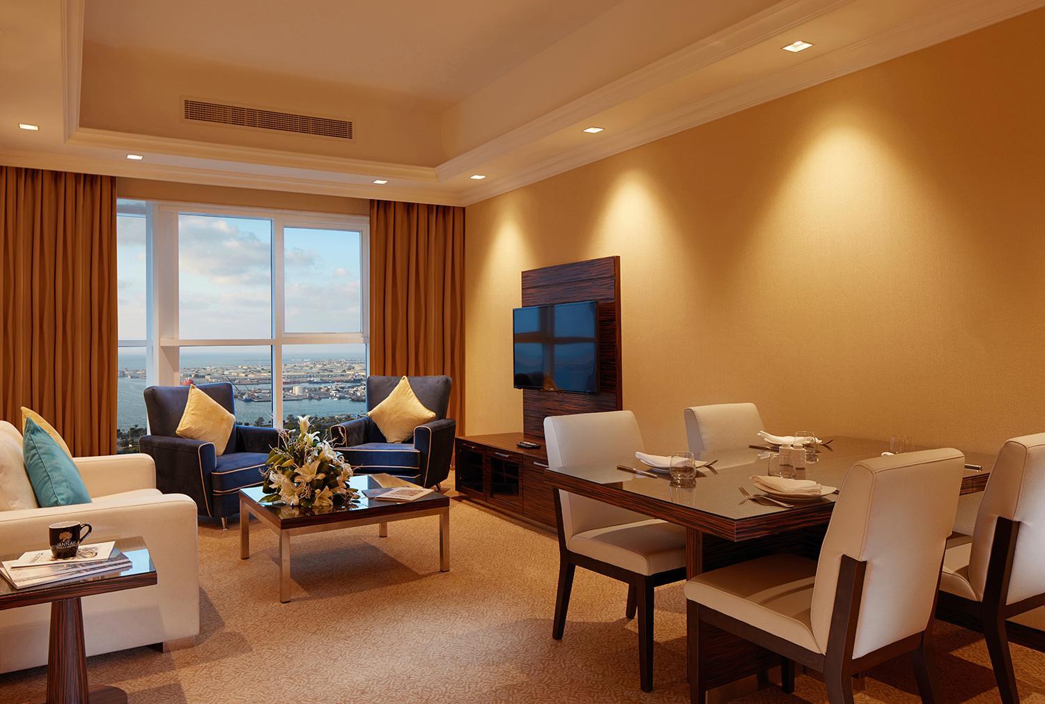 One-Bedroom Suite with Sea View — photo 3