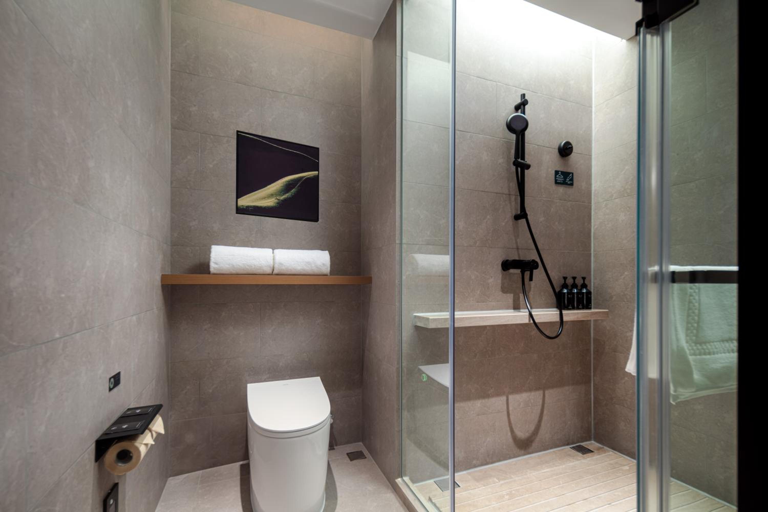 Jimu Double Room with River View