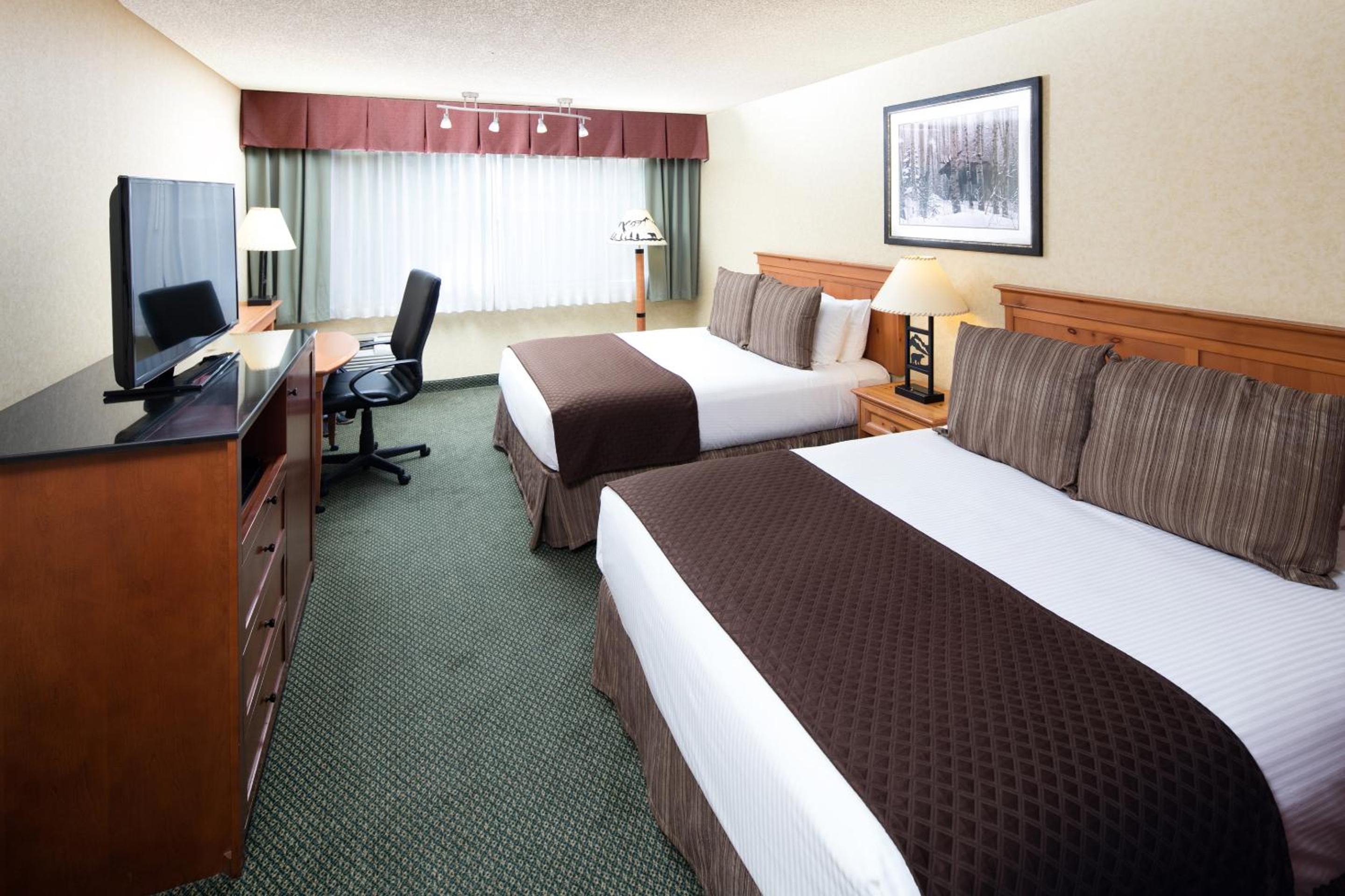 Standard Queen Room with Two Queen Beds at Red Lion Hotel Kalispell in Kalispell
