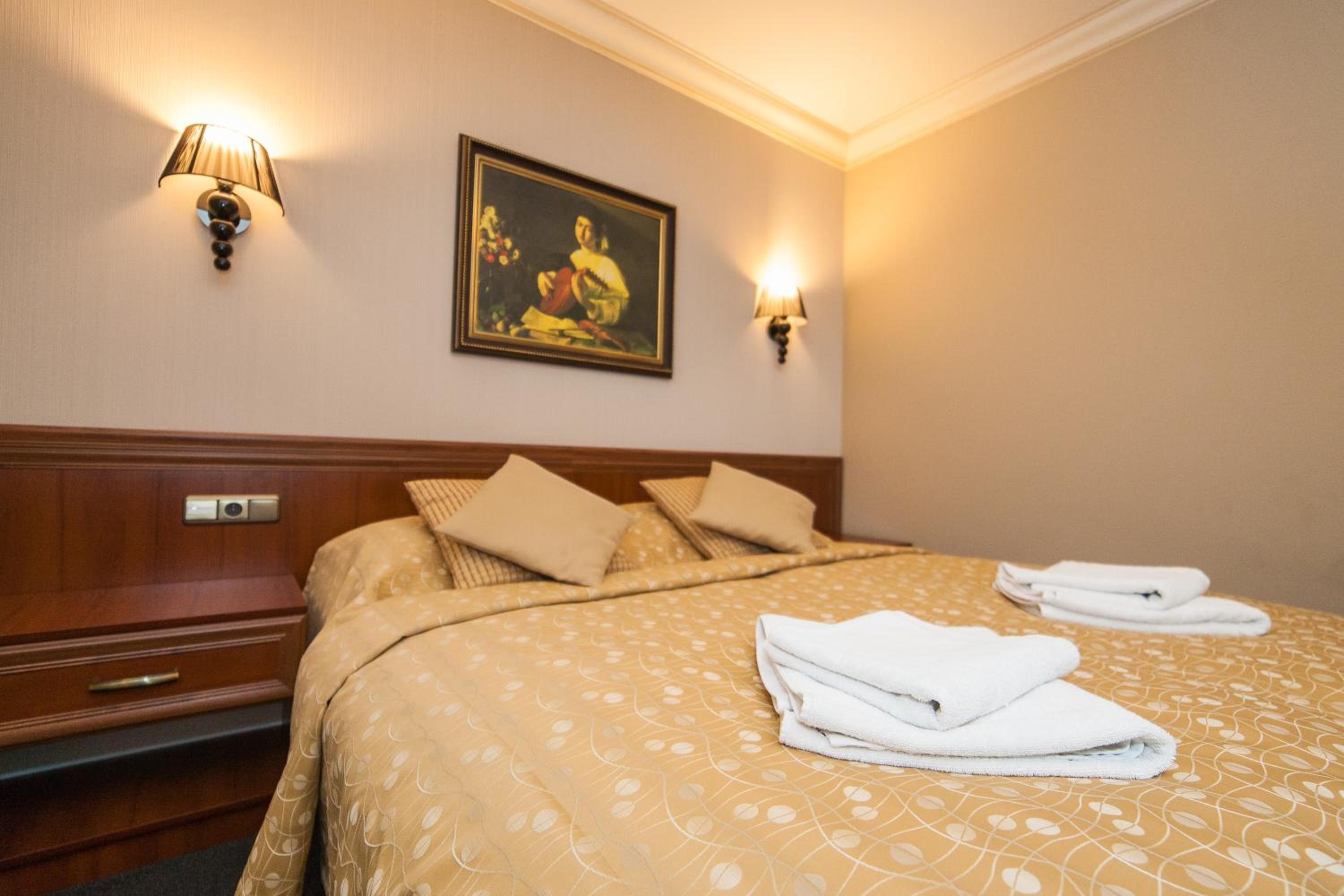 King Room - Disability Access photo 3