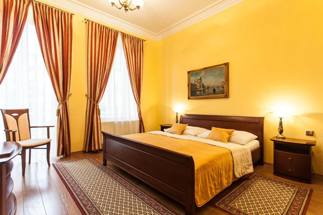 Standard Double Room - Photo 12