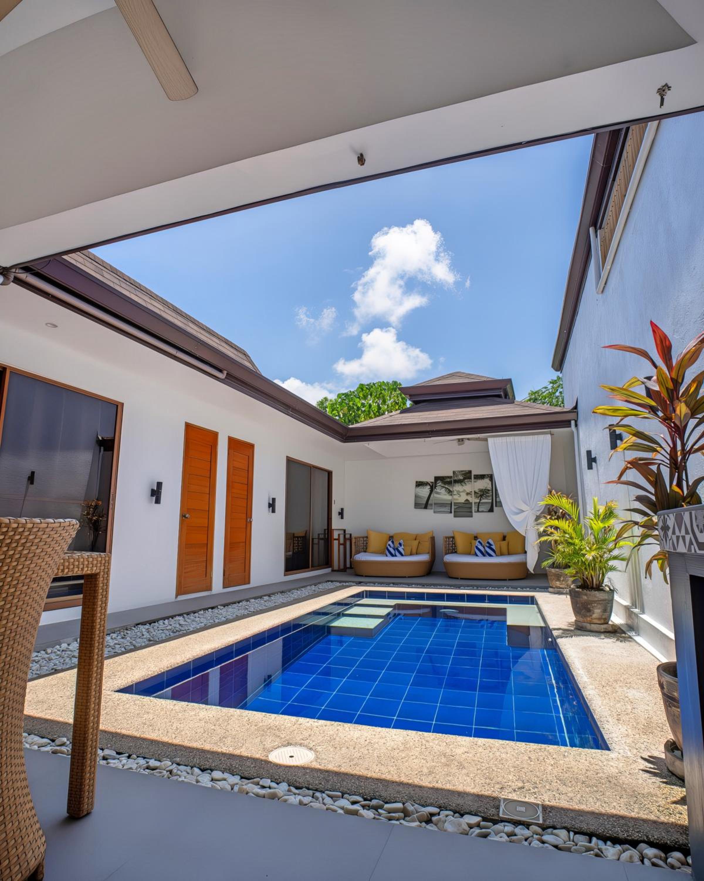 Villa with Private Pool photo 2