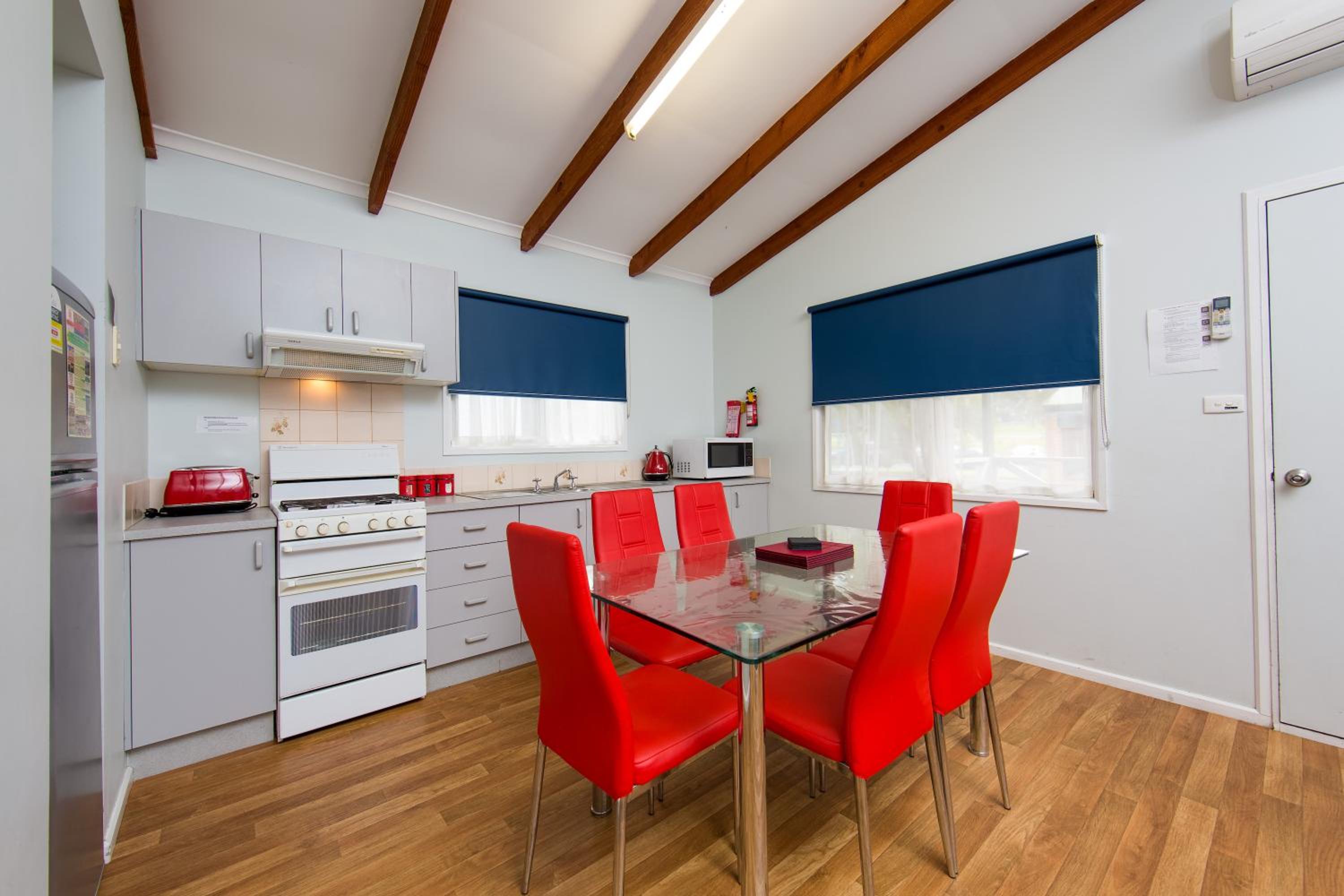 Standard Two-Bedroom Villa - Not Pet Friendly photo 3