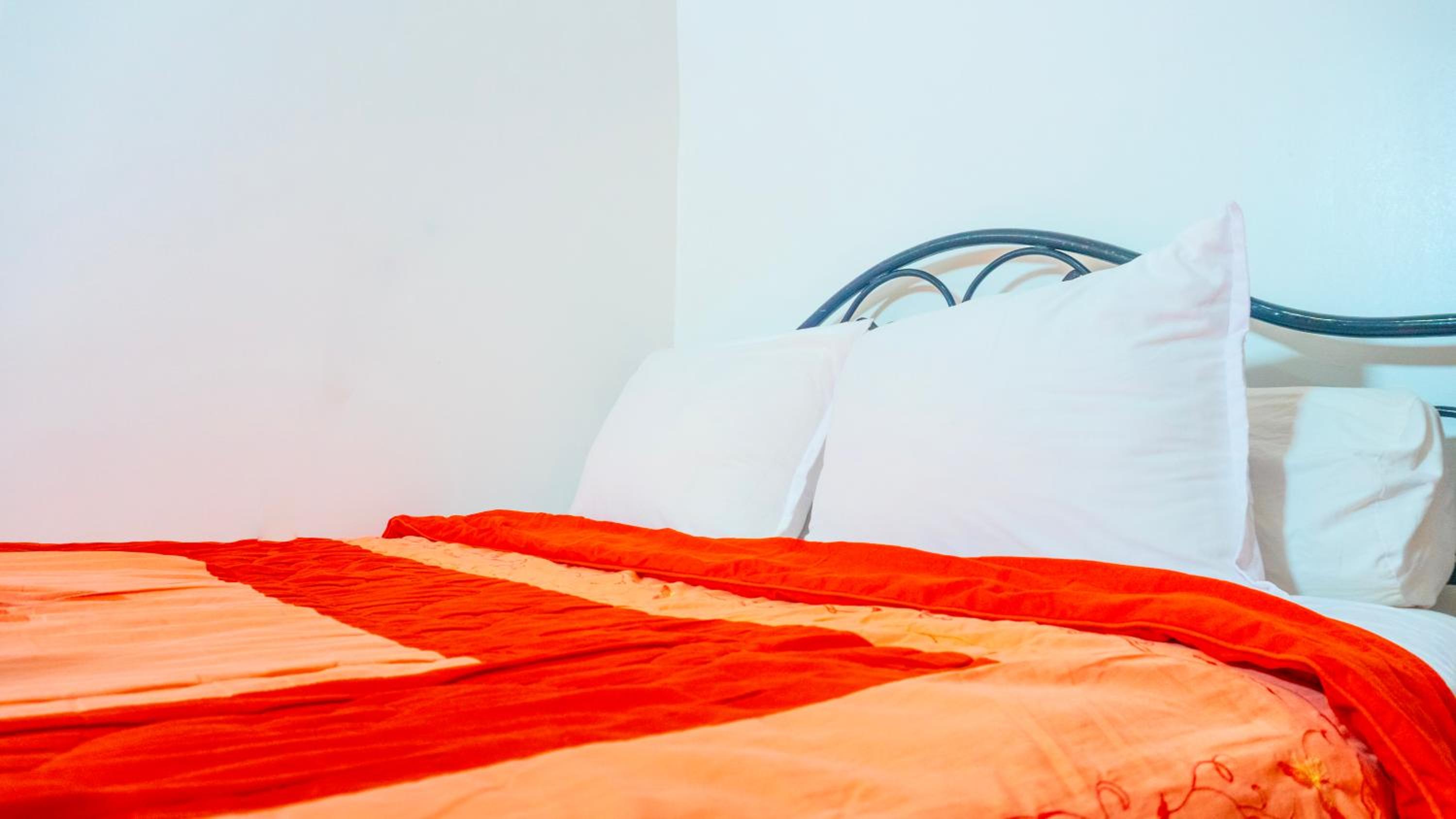 Standard Double Room with Shared Bathroom