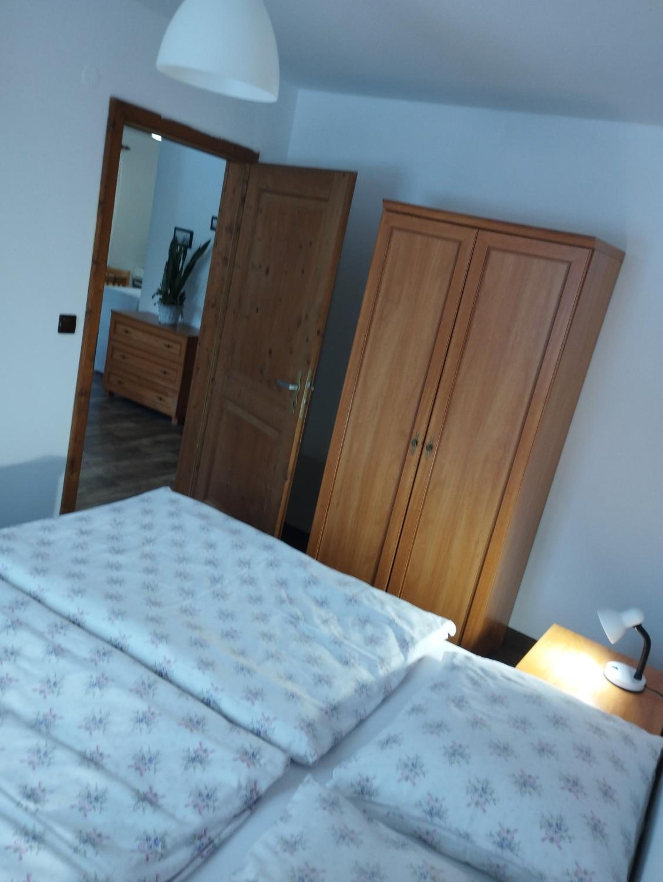 Family Suite with Balcony - Photo 5