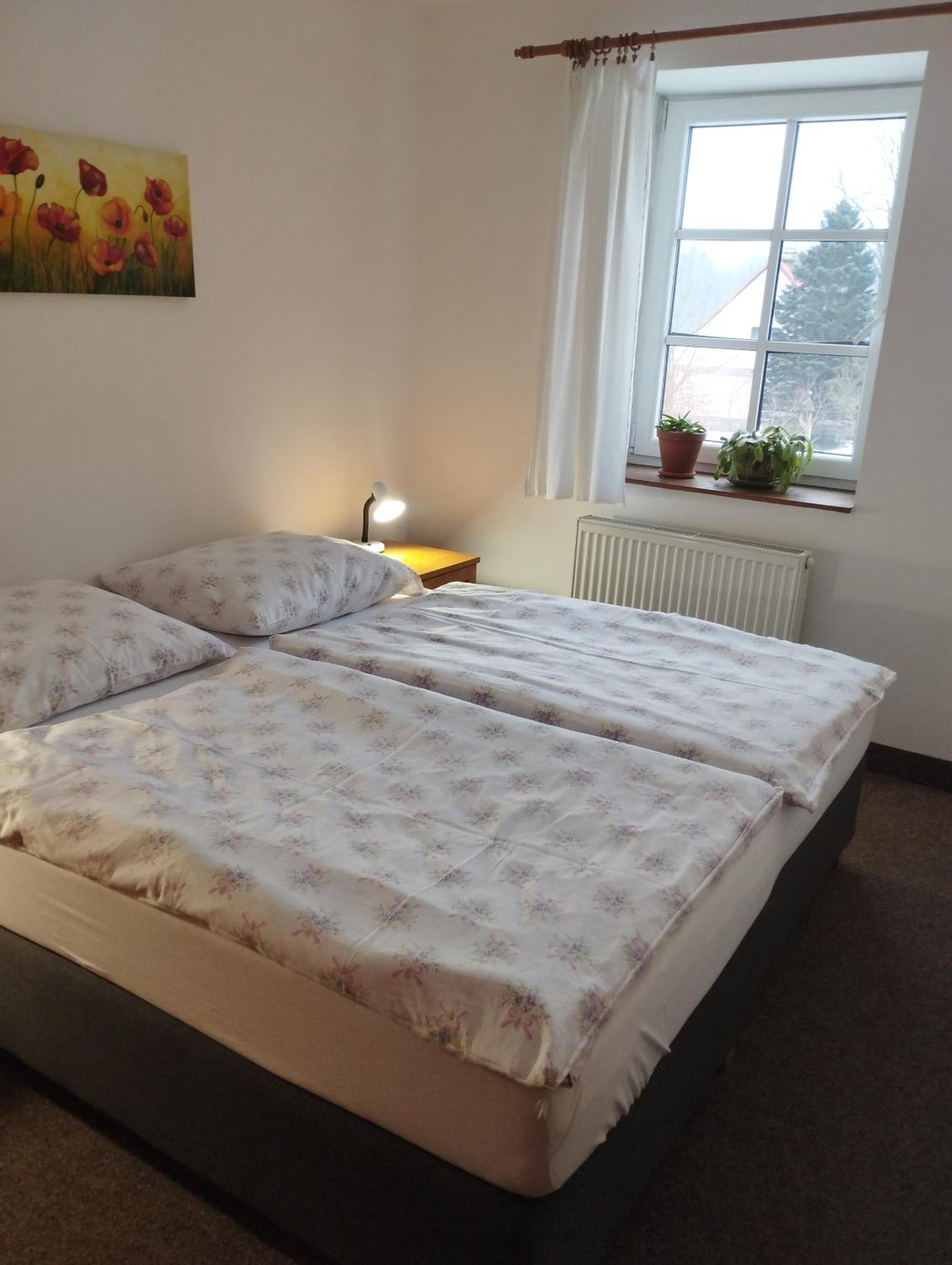 Family Suite with Balcony - Photo 8