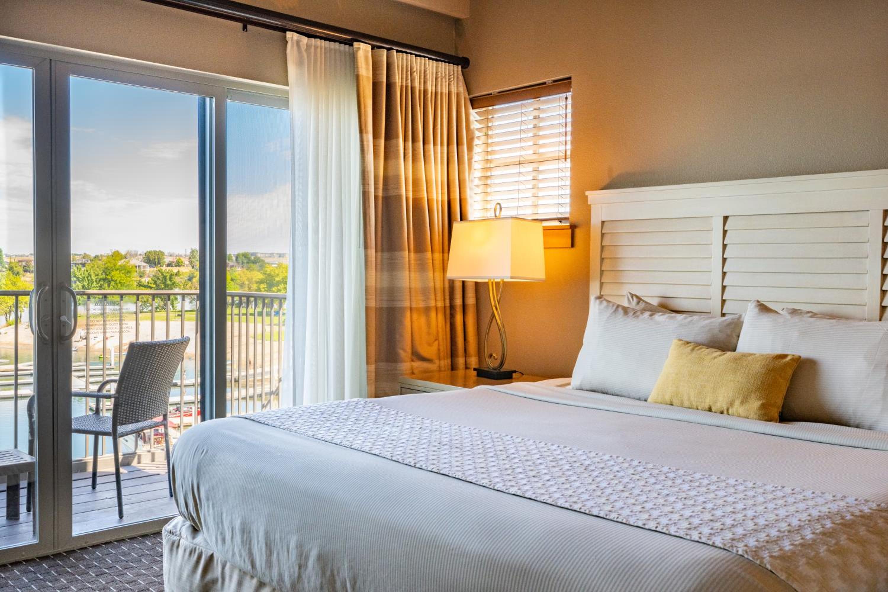 Riverfront King Suite