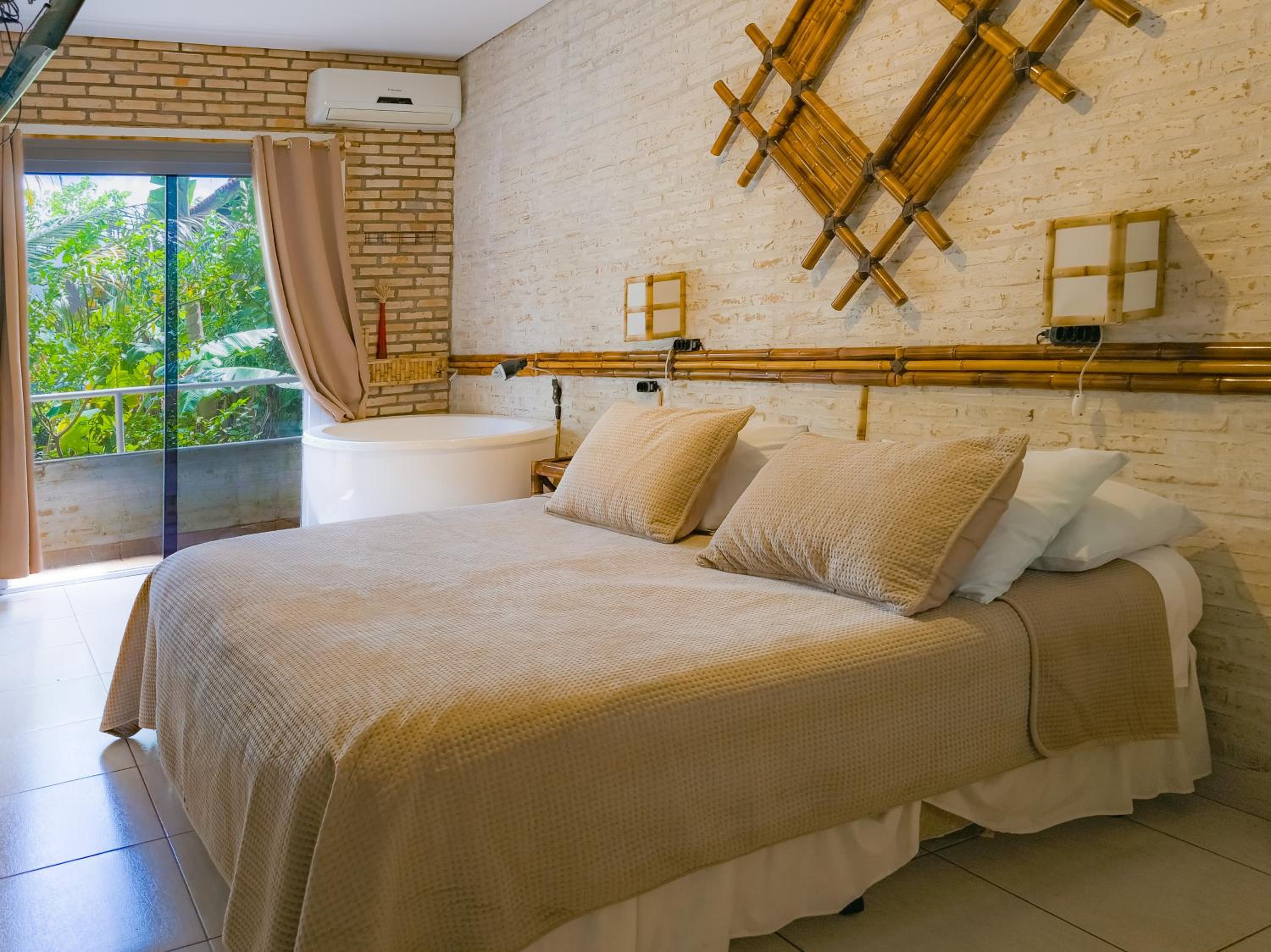 Superior Triple Room photo 2