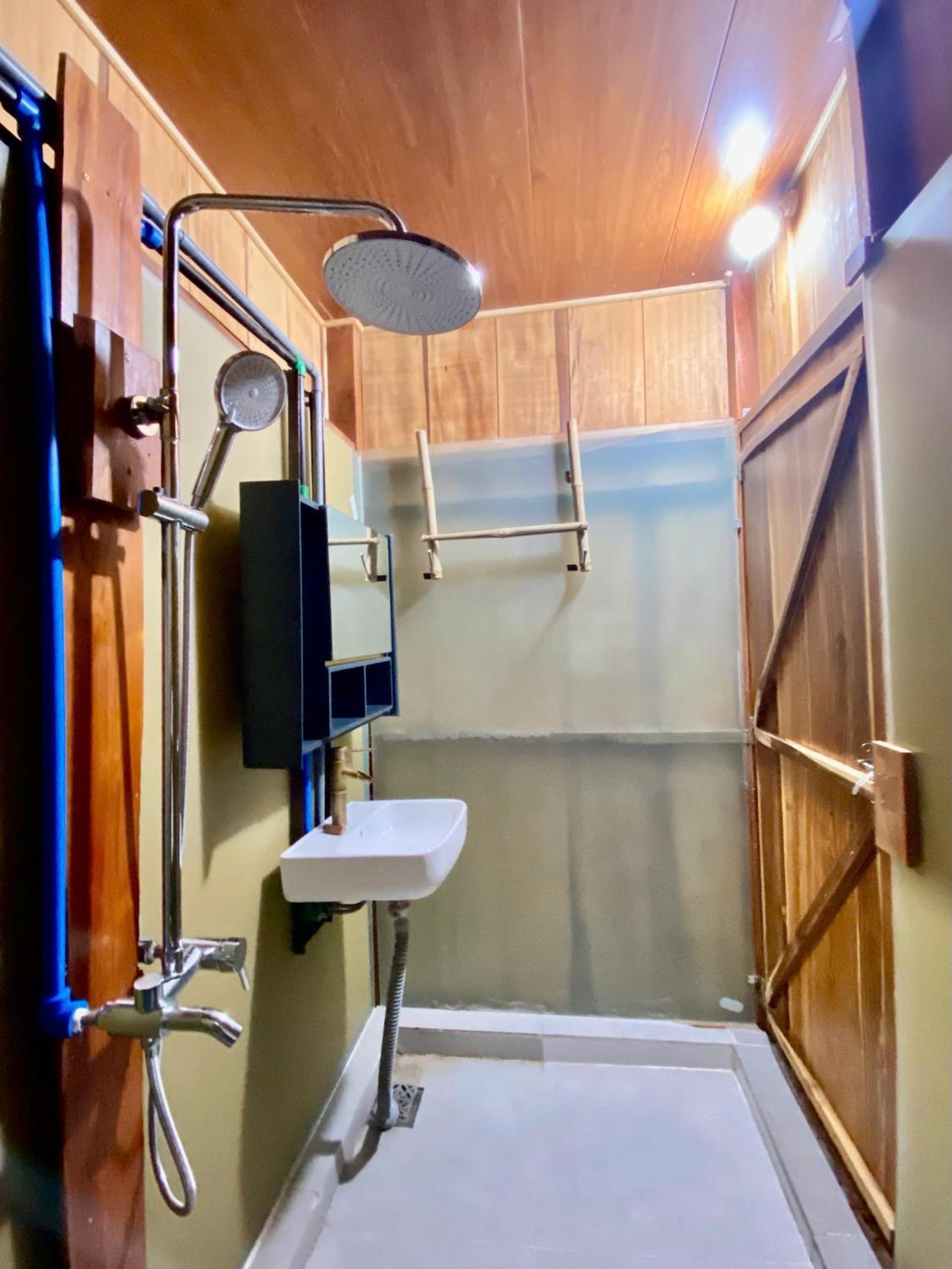 Family Room with Private Bathroom photo 1