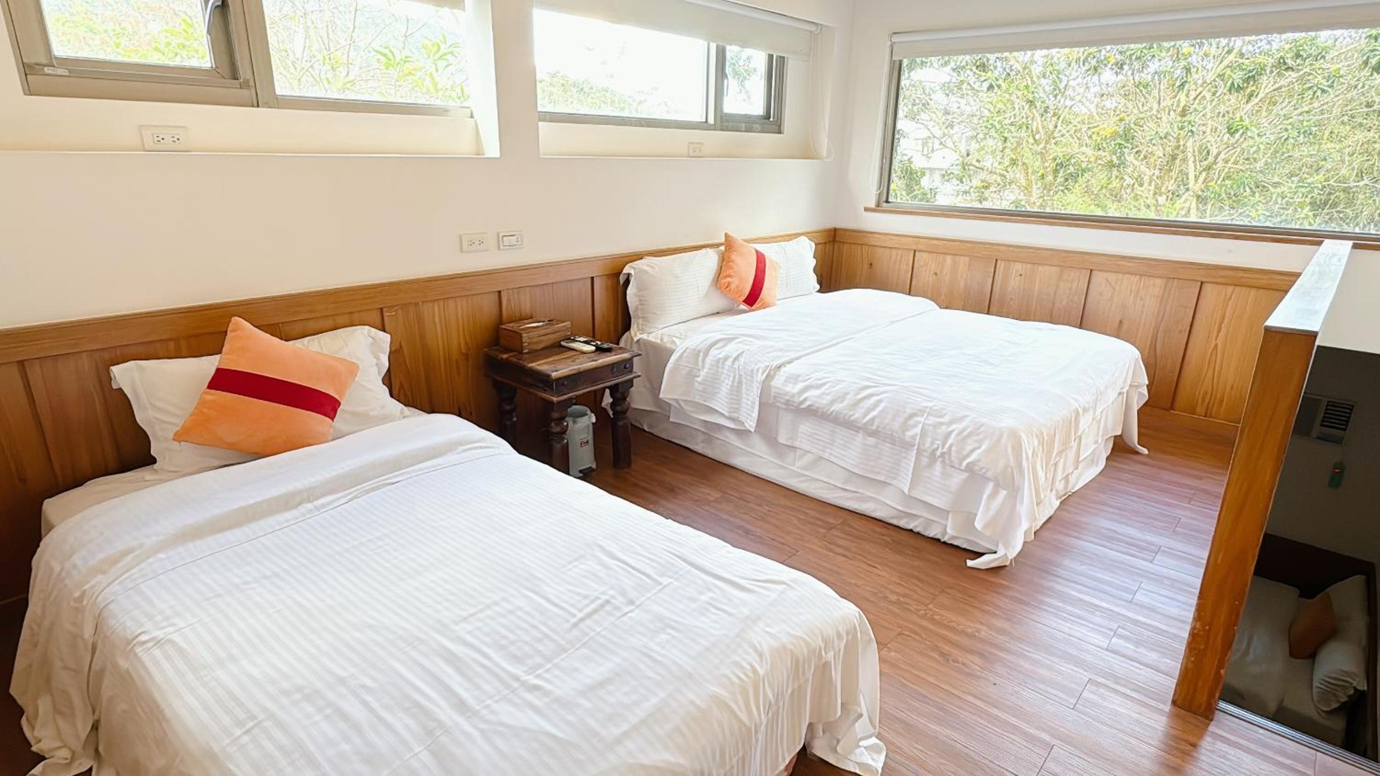Villa photo 1