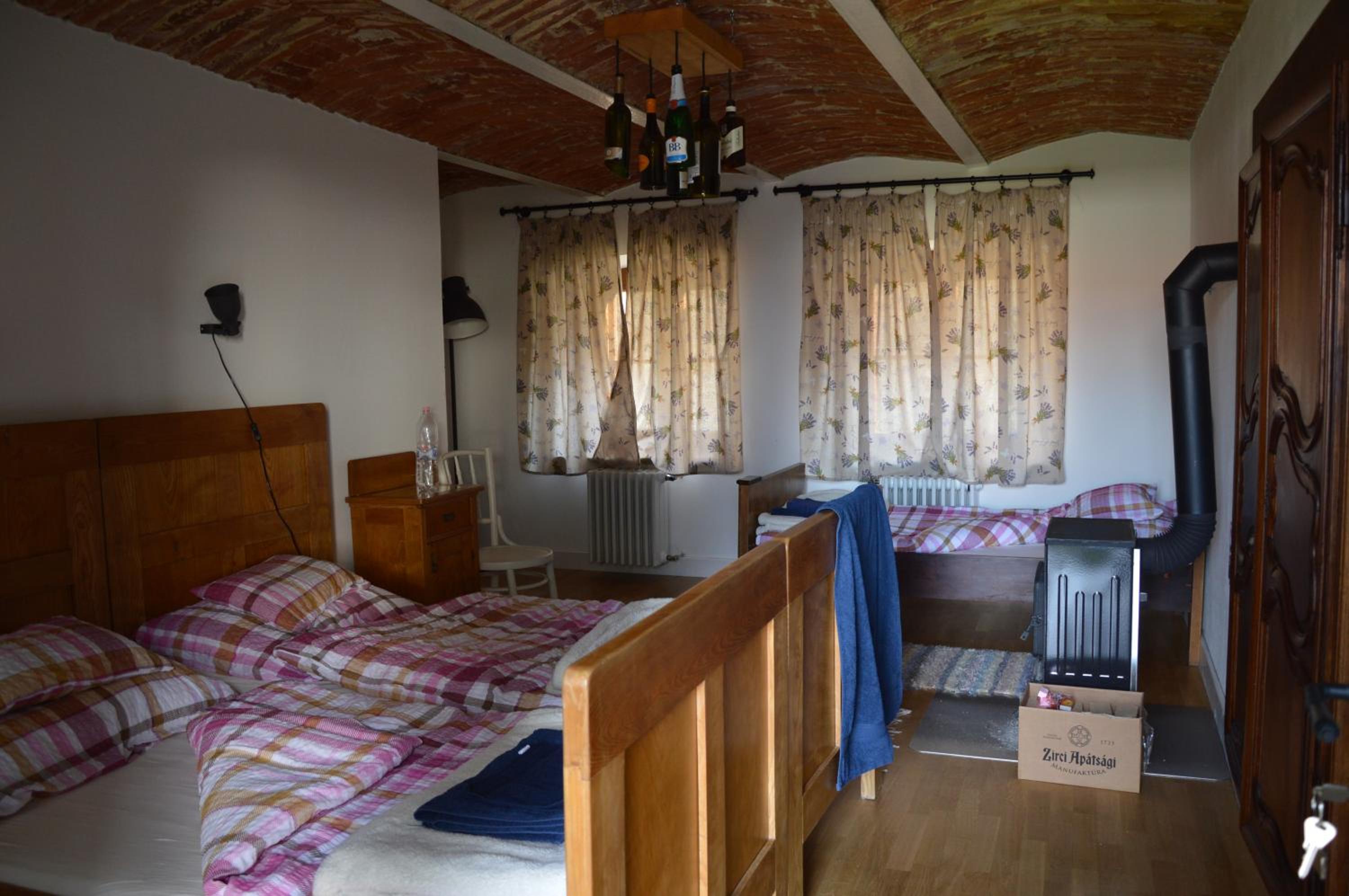 Triple Room - Photo 8