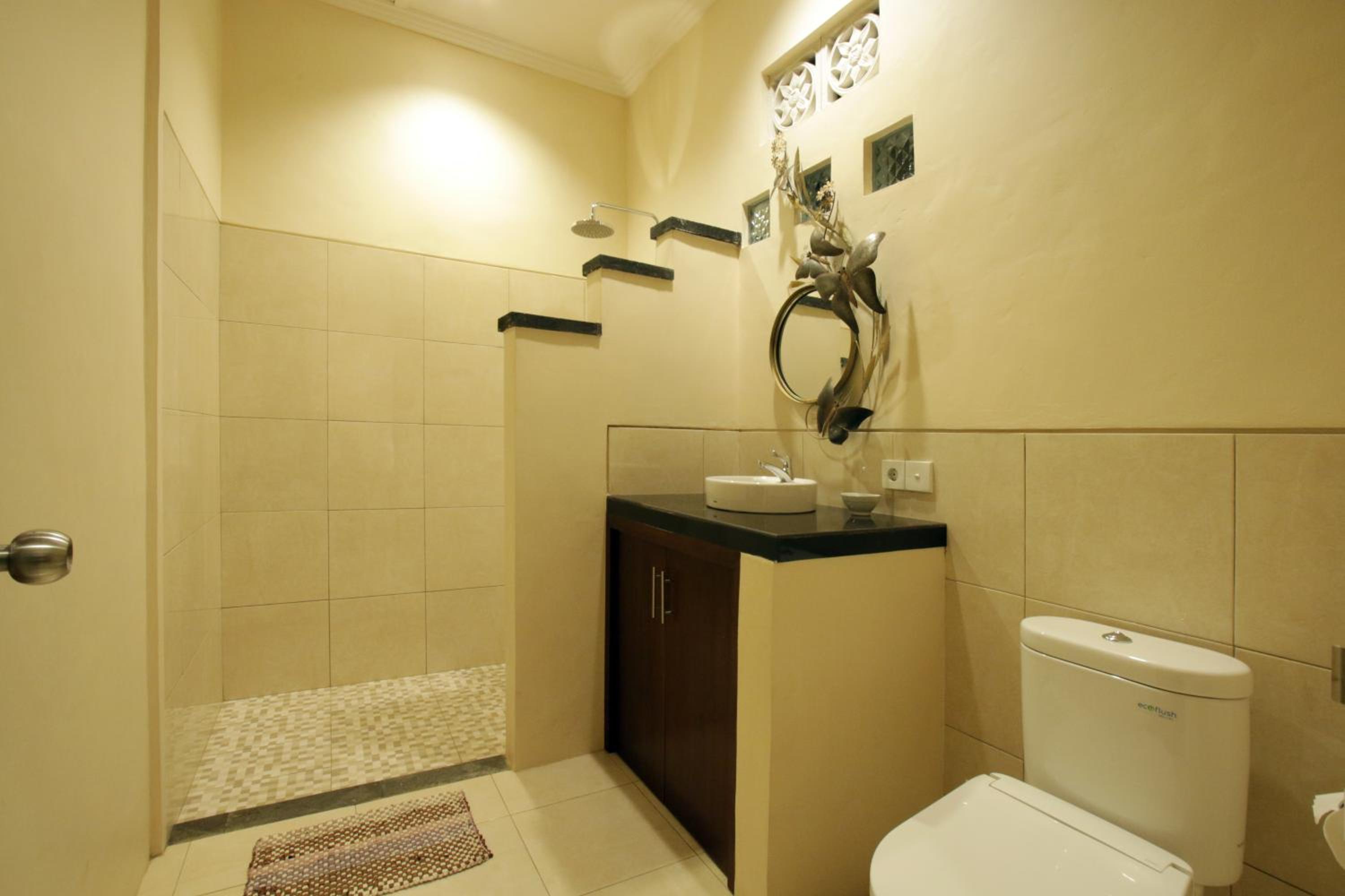 Deluxe Room - Photo 16