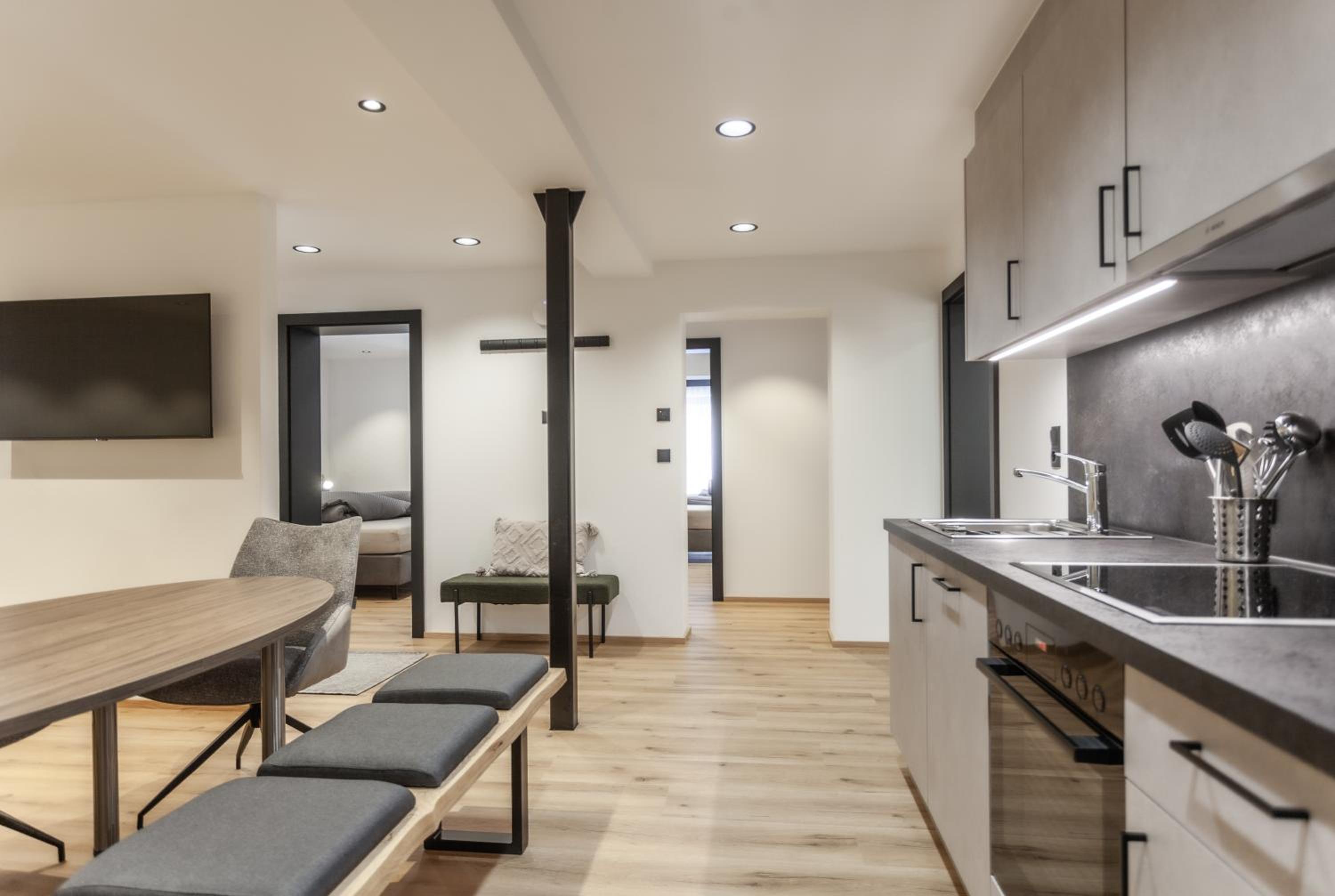 Three-Bedroom Deluxe Apartment