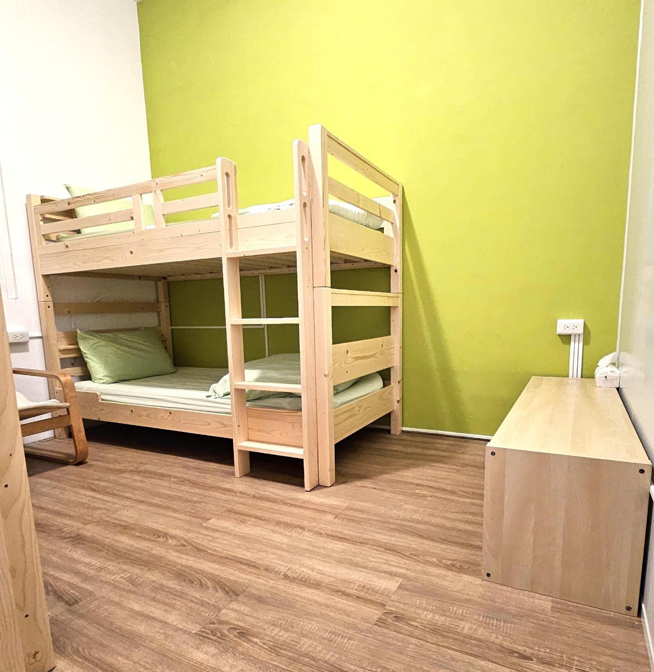 Quadruple Room (Female Only) photo 1