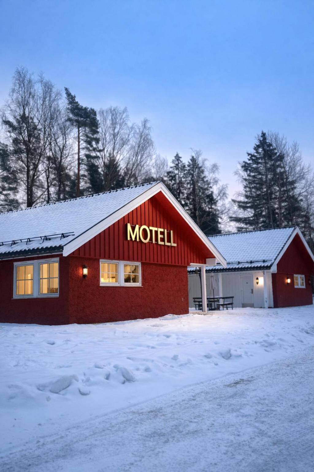 Family Room in Motel - Across Main Road