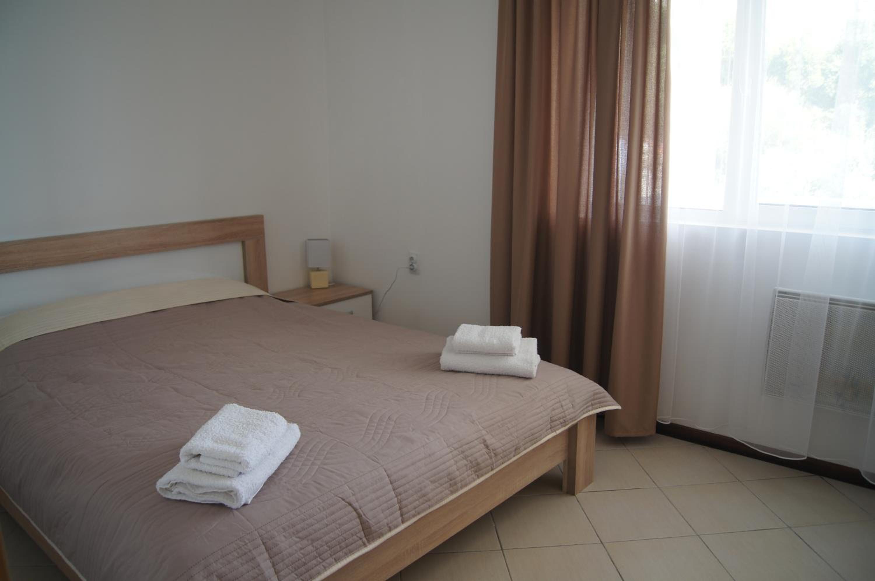 One-Bedroom Apartment With Sea View