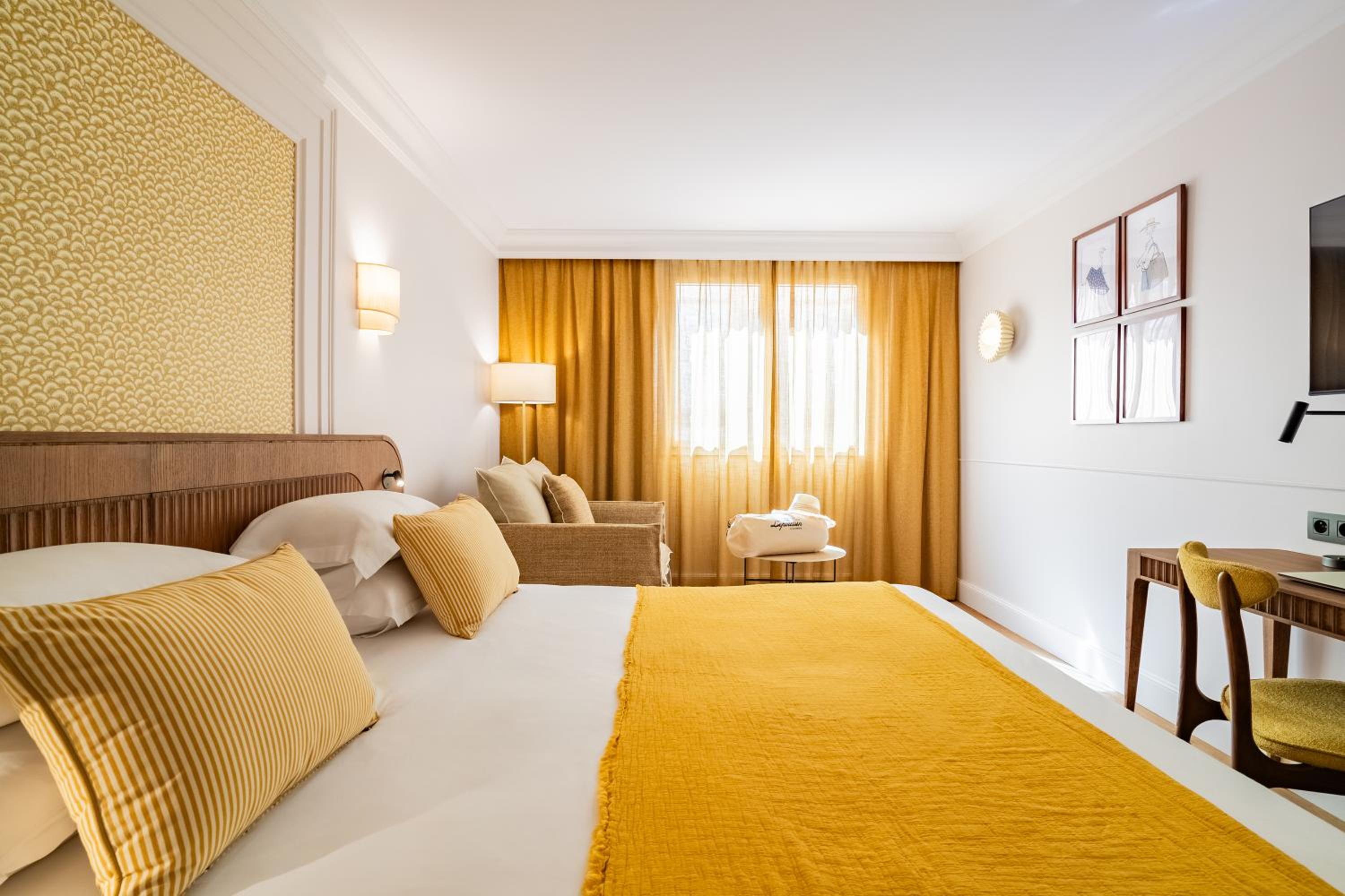 Superior Triple Room photo 2